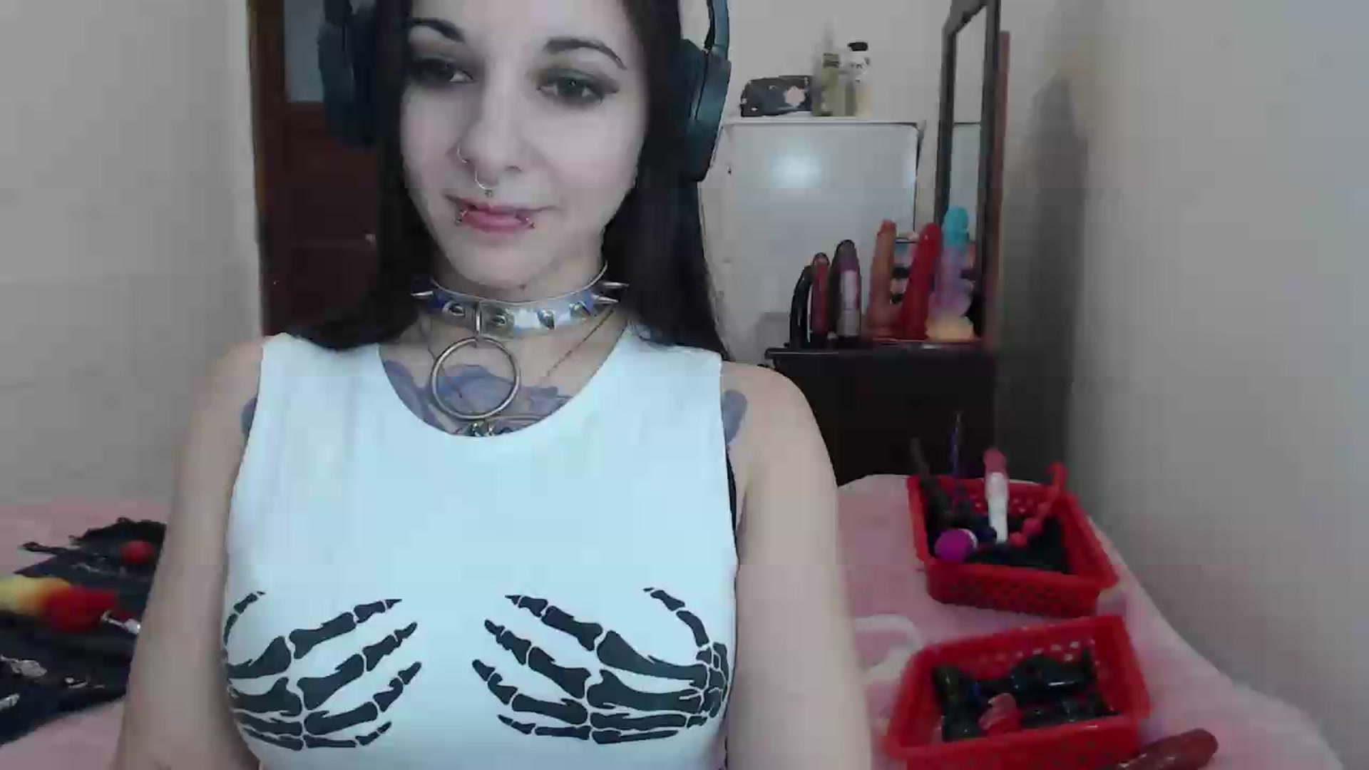 Gallery image thumbnail from BabydollLucy's myfreecams stream on, 05/14/2026, 14:22 image 8 of 20