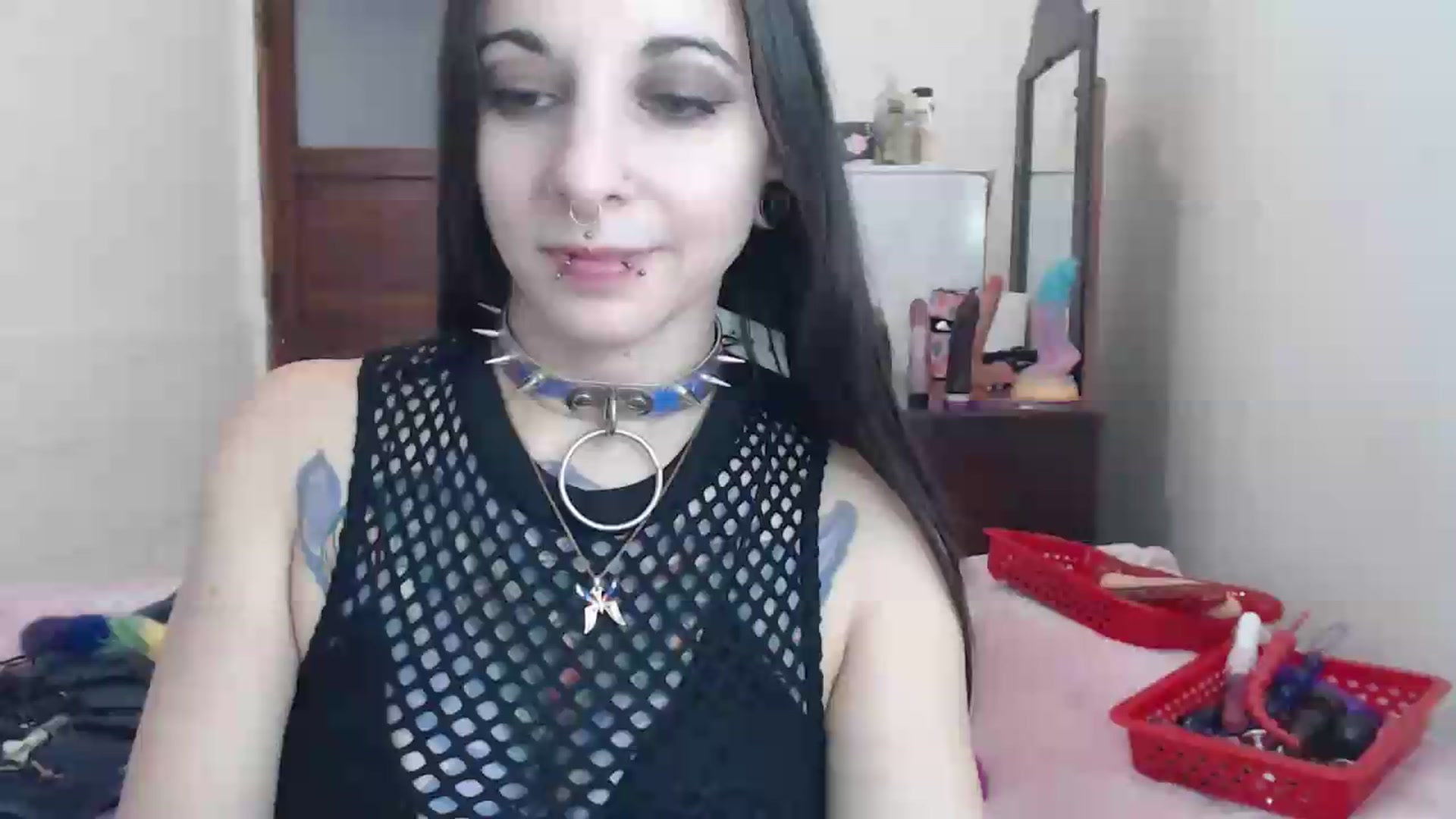 Gallery image thumbnail from BabydollLucy's myfreecams stream on, 05/15/2026, 16:46 image 6 of 20