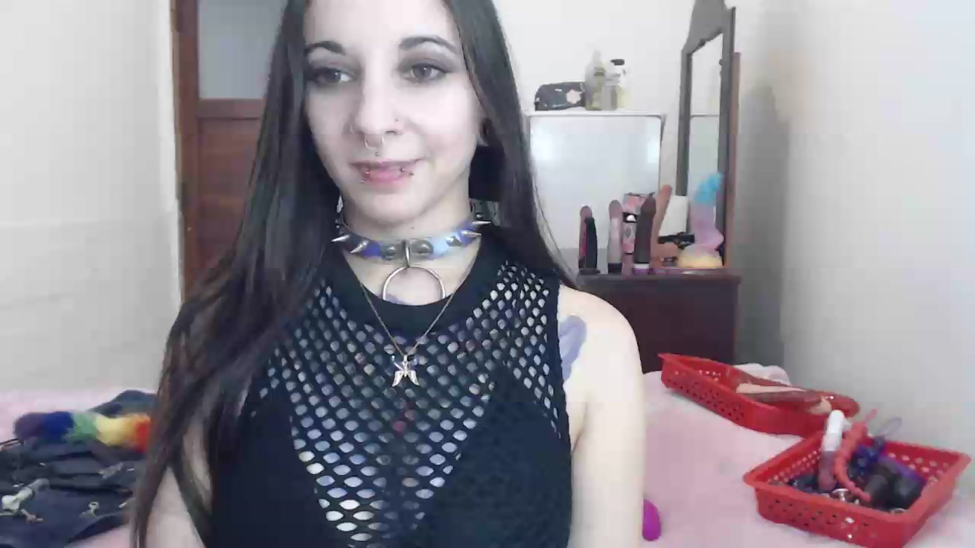 Gallery image thumbnail from BabydollLucy's myfreecams stream on, 05/15/2026, 16:46 image 9 of 20