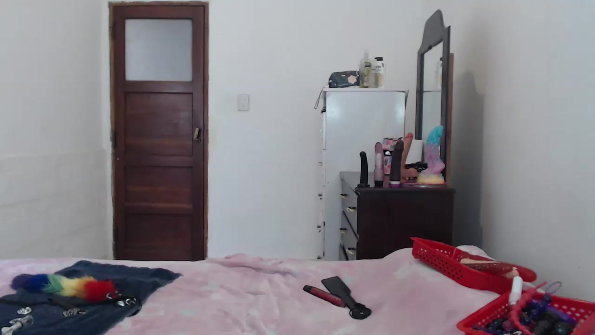 Gallery image thumbnail from BabydollLucy's myfreecams stream on, 05/15/2026, 17:35 image 18 of 20