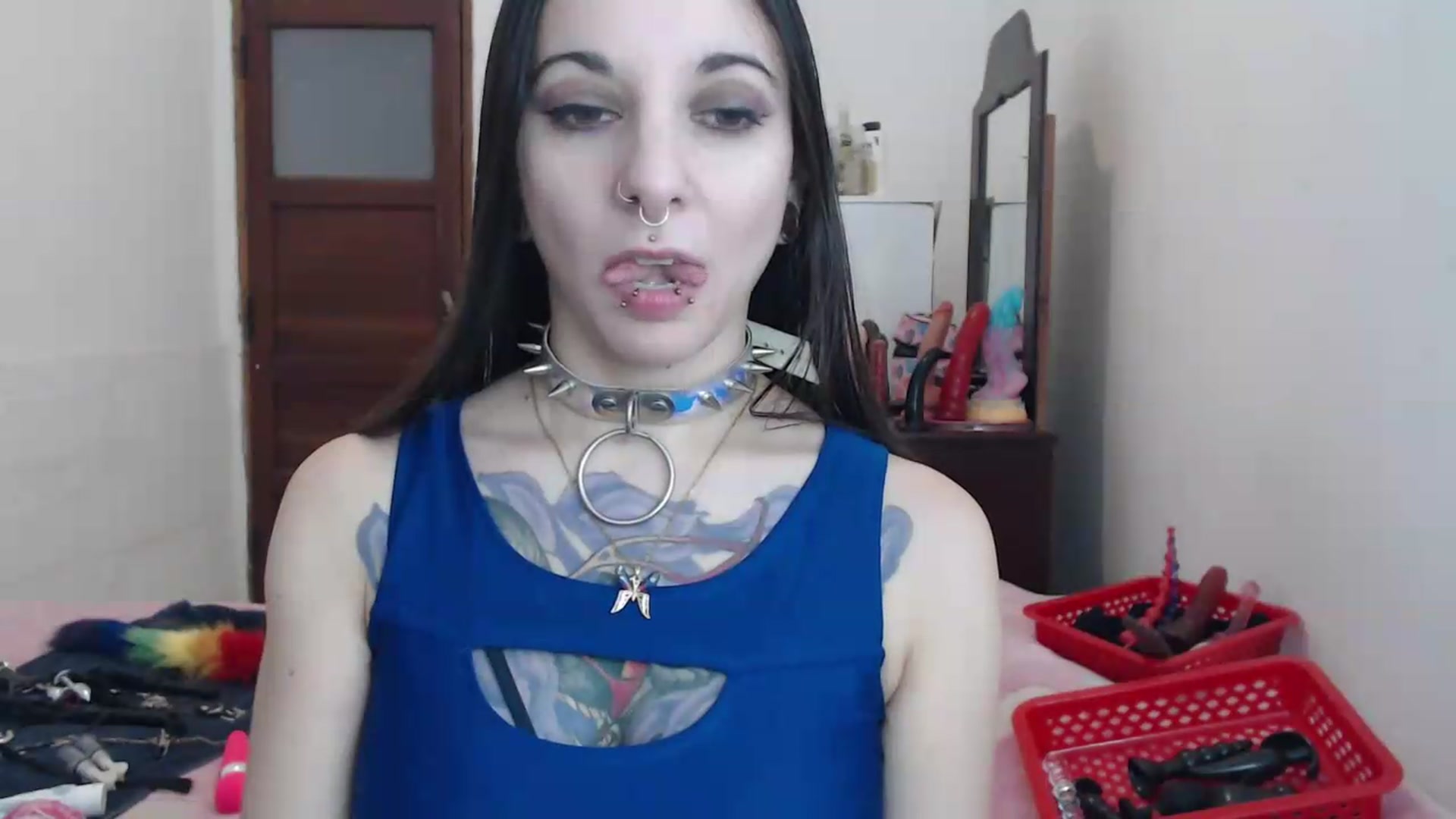 Gallery image thumbnail from BabydollLucy's myfreecams stream on, 05/18/2026, 14:15 image 4 of 20