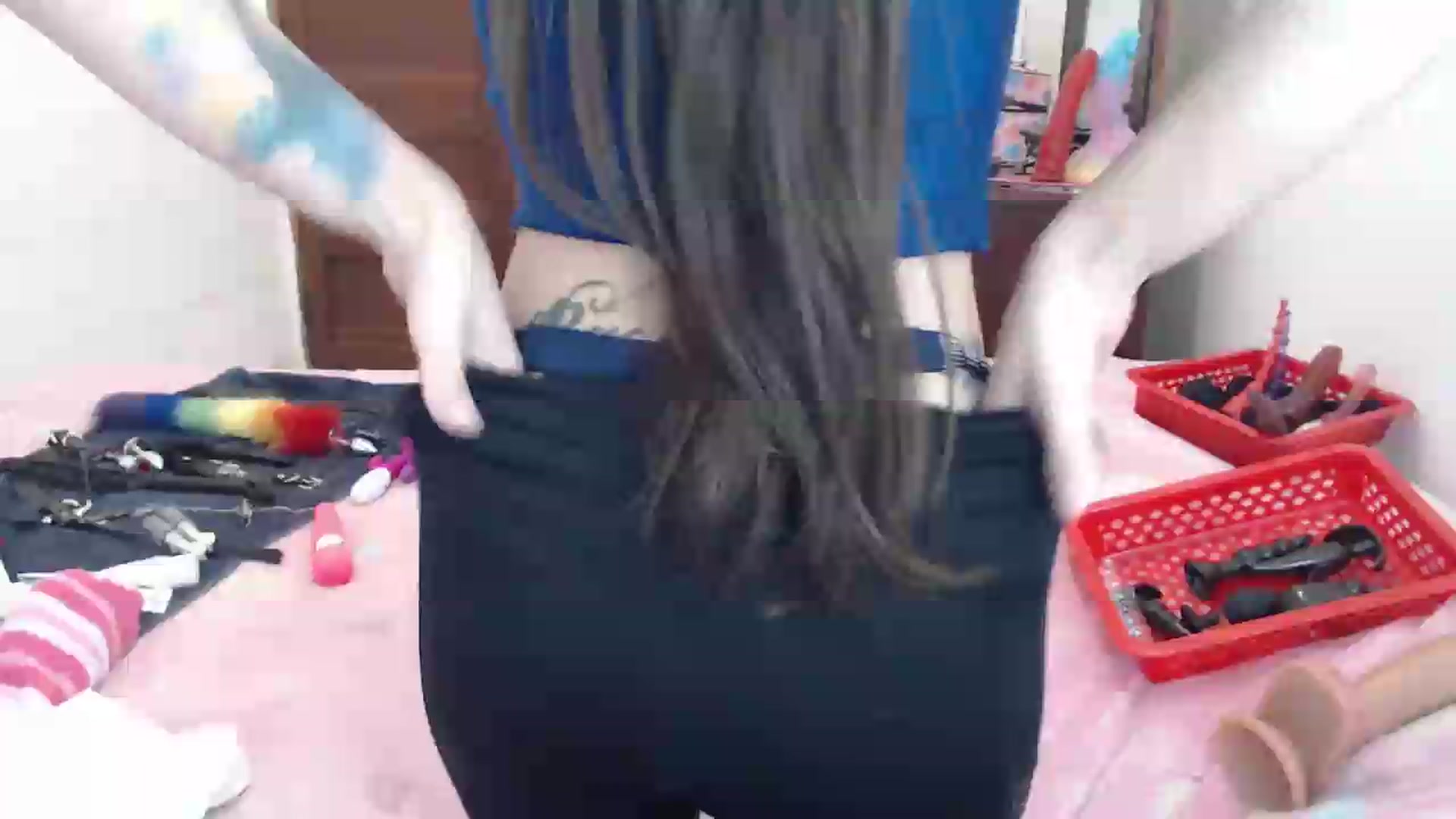Gallery image thumbnail from BabydollLucy's myfreecams stream on, 05/18/2026, 15:07 image 19 of 20