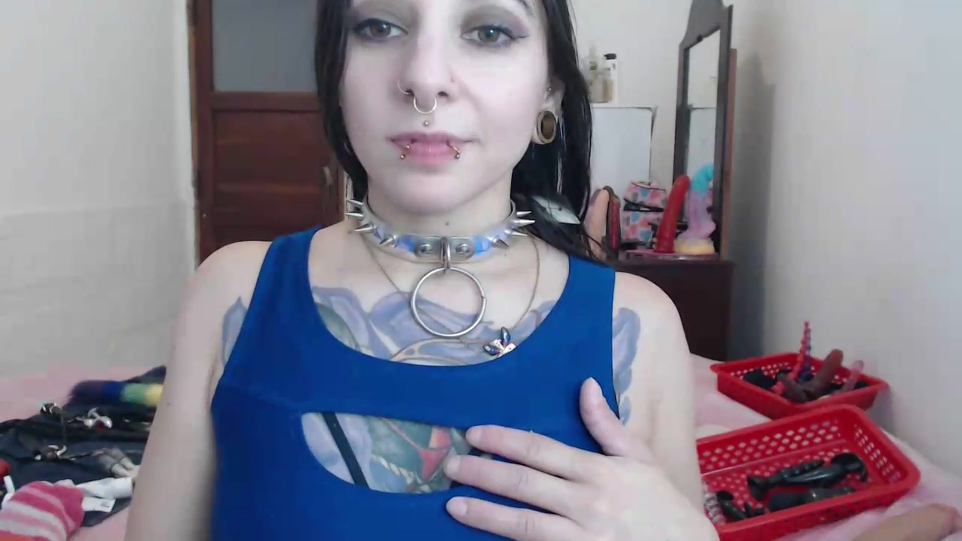 Gallery image thumbnail from BabydollLucy's myfreecams stream on, 05/18/2026, 15:07 image 11 of 20