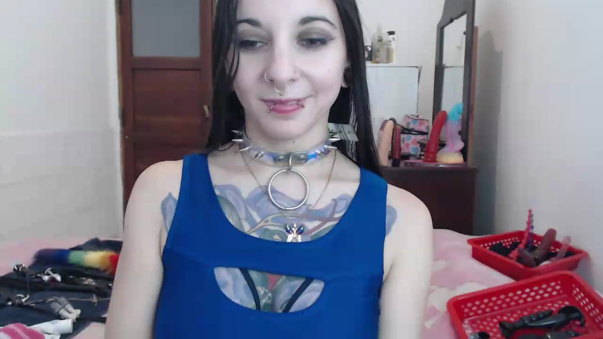 Gallery image thumbnail from BabydollLucy's myfreecams stream on, 05/18/2026, 15:07 image 17 of 20