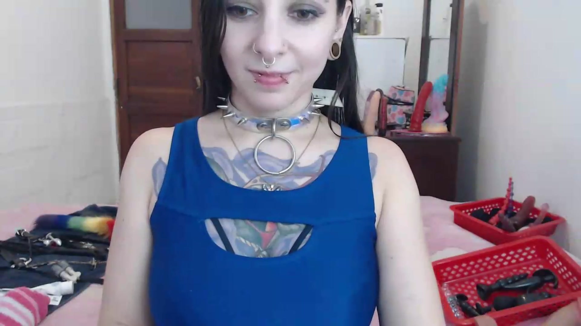 Gallery image thumbnail from BabydollLucy's myfreecams stream on, 05/18/2026, 15:07 image 20 of 20