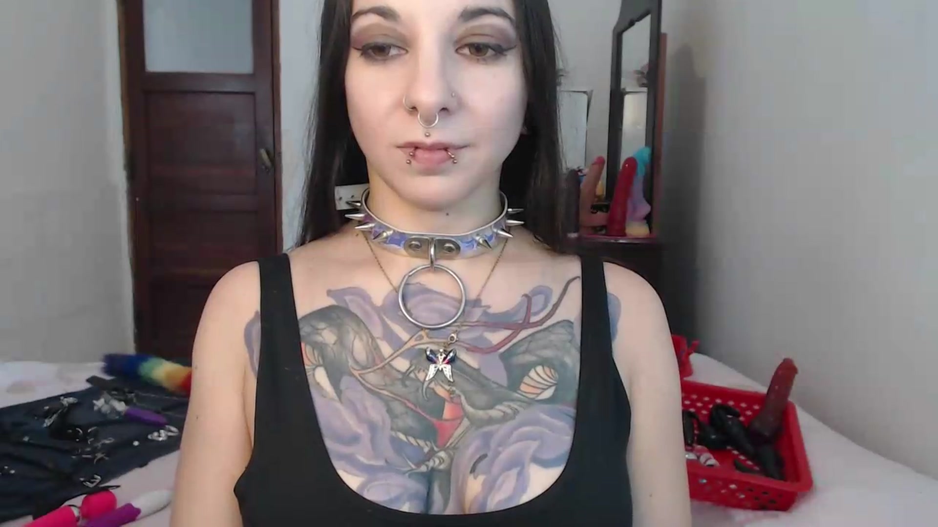 Gallery image thumbnail from BabydollLucy's myfreecams stream on, 05/21/2026, 17:18 image 4 of 20