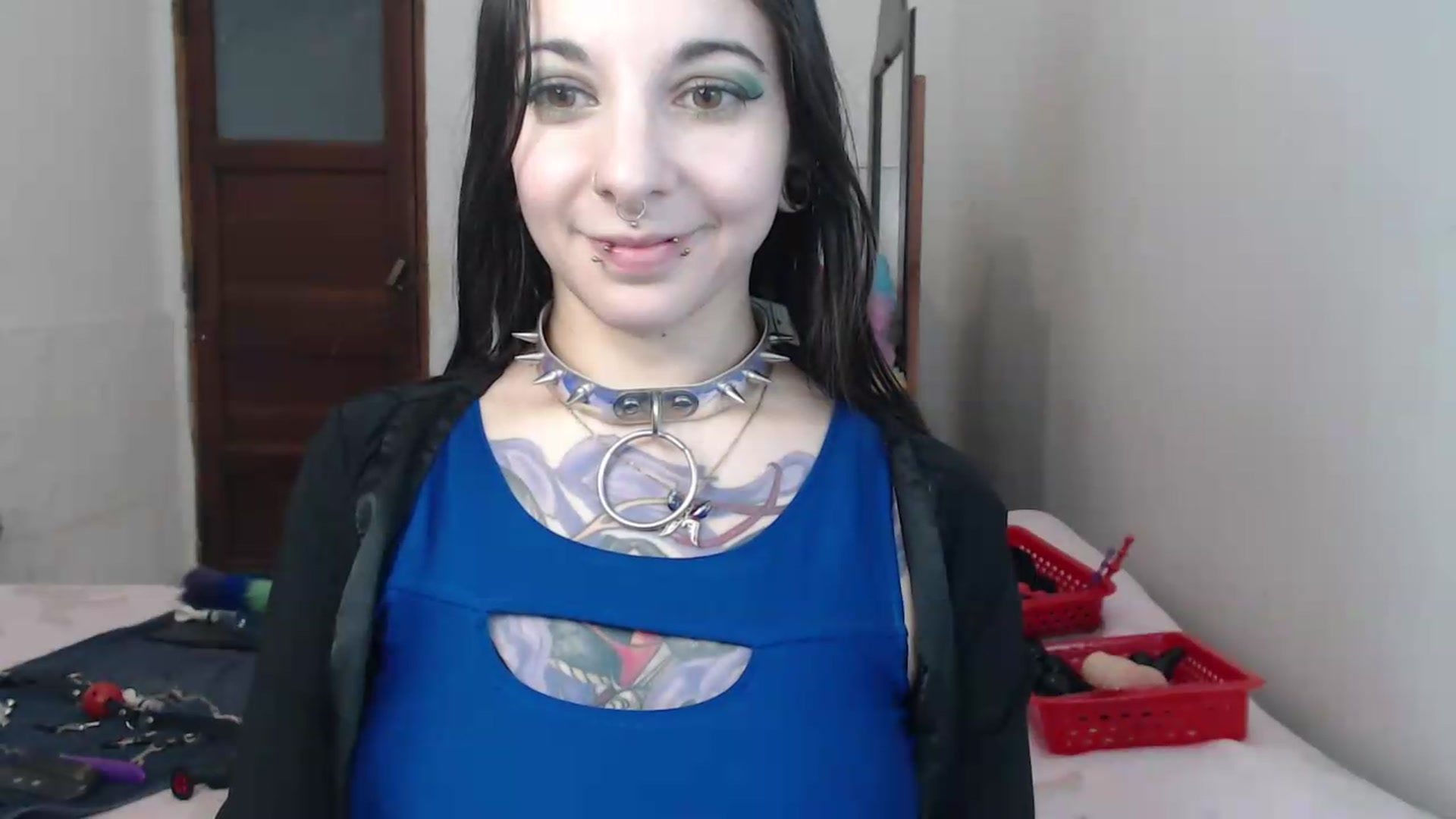 Gallery image thumbnail from BabydollLucy's myfreecams stream on, 05/25/2026, 13:08 image 17 of 20