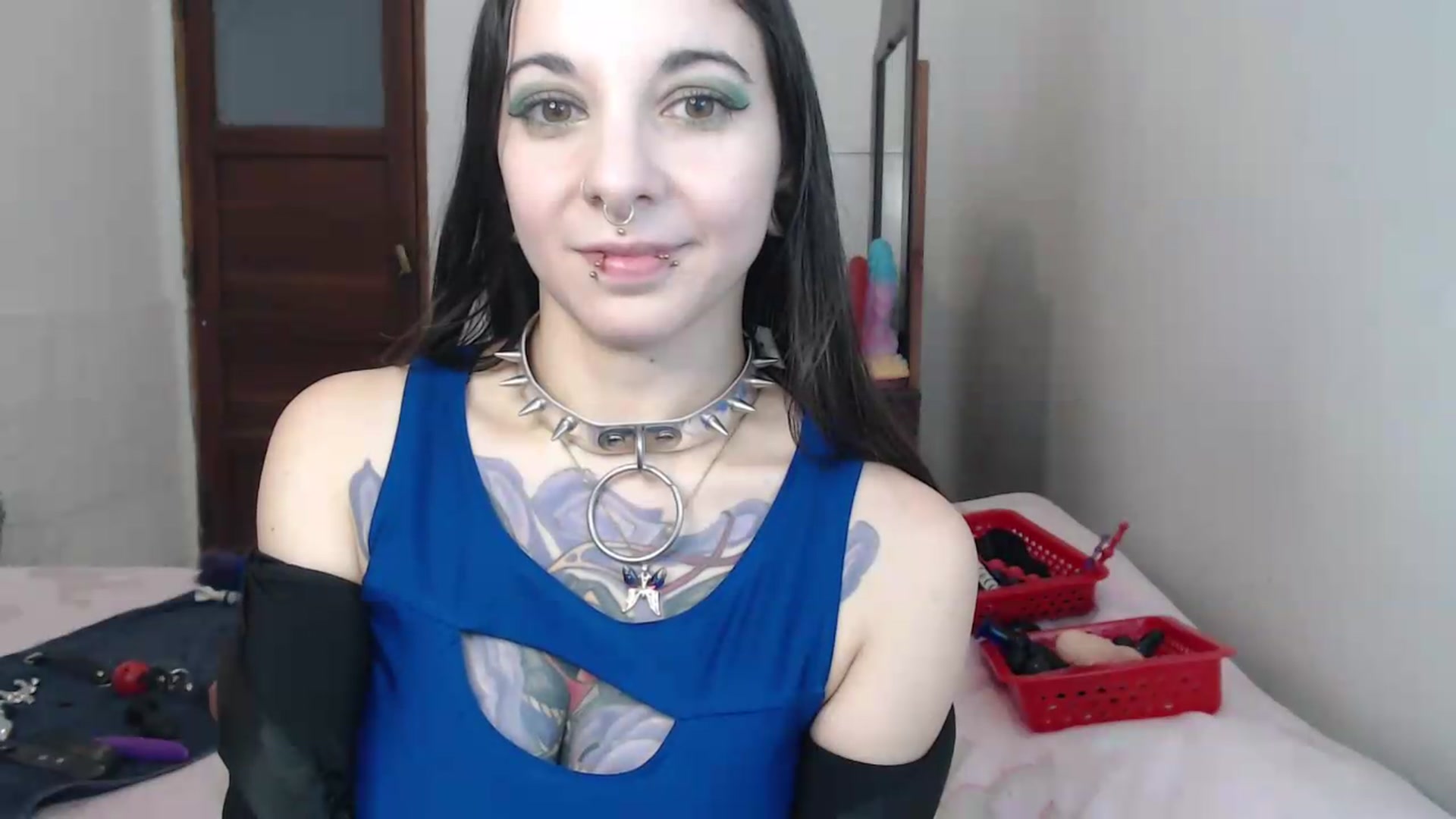 Gallery image thumbnail from BabydollLucy's myfreecams stream on, 05/25/2026, 14:06 image 17 of 20