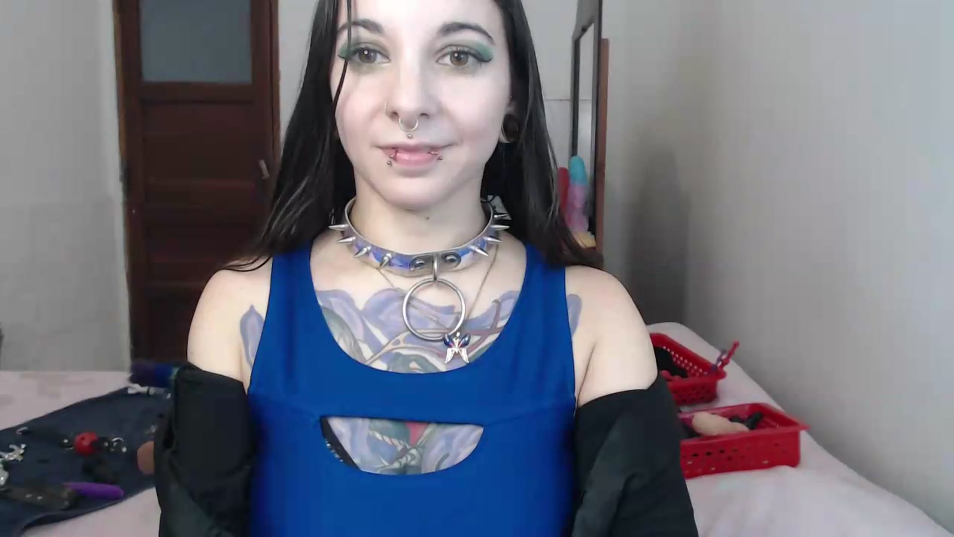 Gallery image thumbnail from BabydollLucy's myfreecams stream on, 05/25/2026, 14:06 image 13 of 20