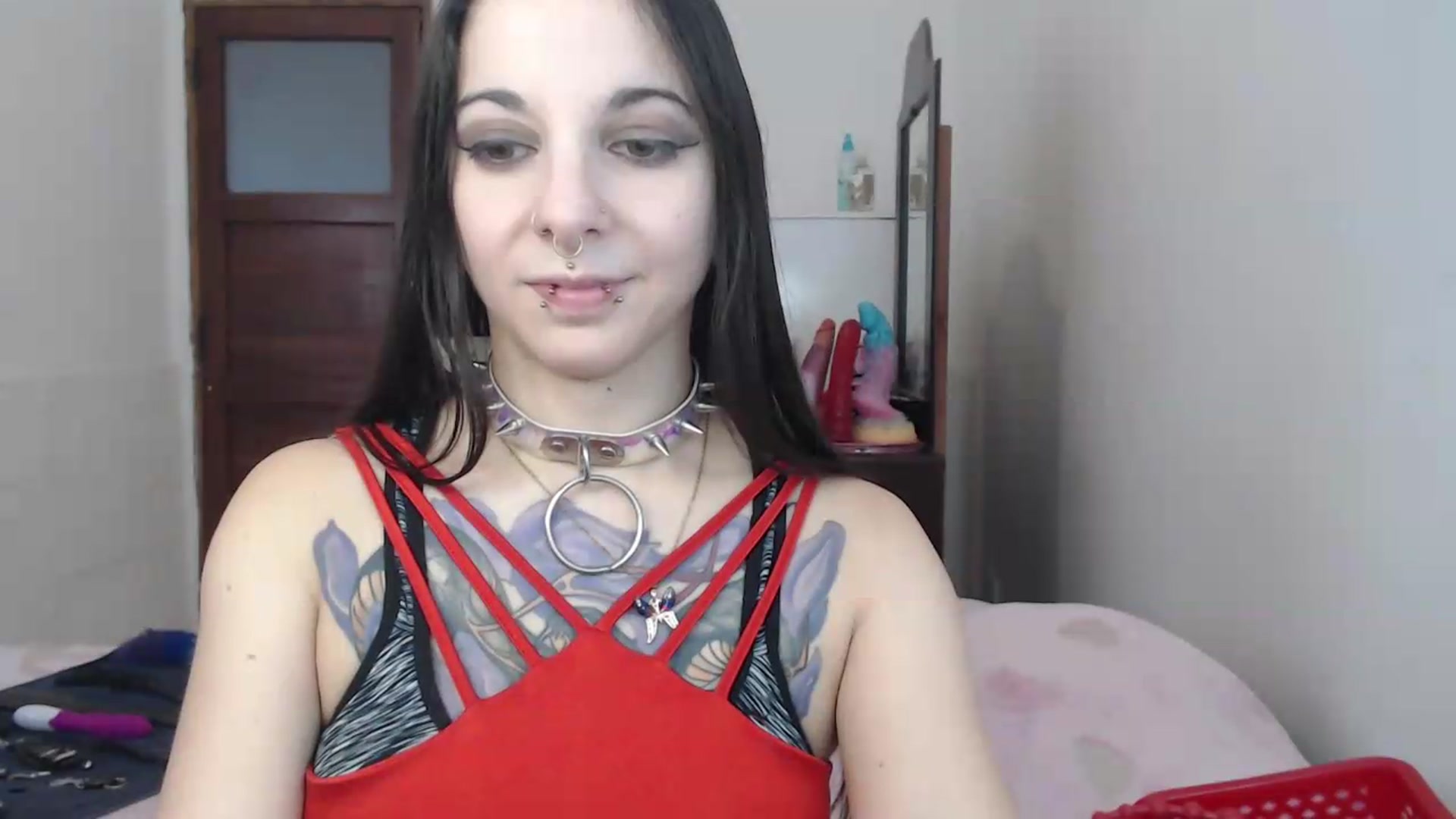 Gallery image thumbnail from BabydollLucy's myfreecams stream on, 05/27/2026, 16:43 image 9 of 20
