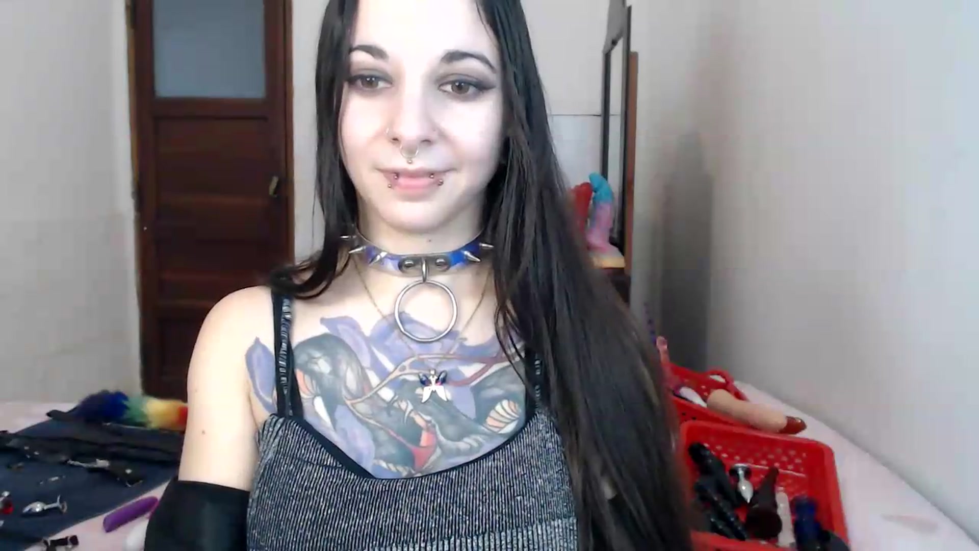 Gallery image thumbnail from BabydollLucy's myfreecams stream on, 05/28/2026, 13:25 image 16 of 20