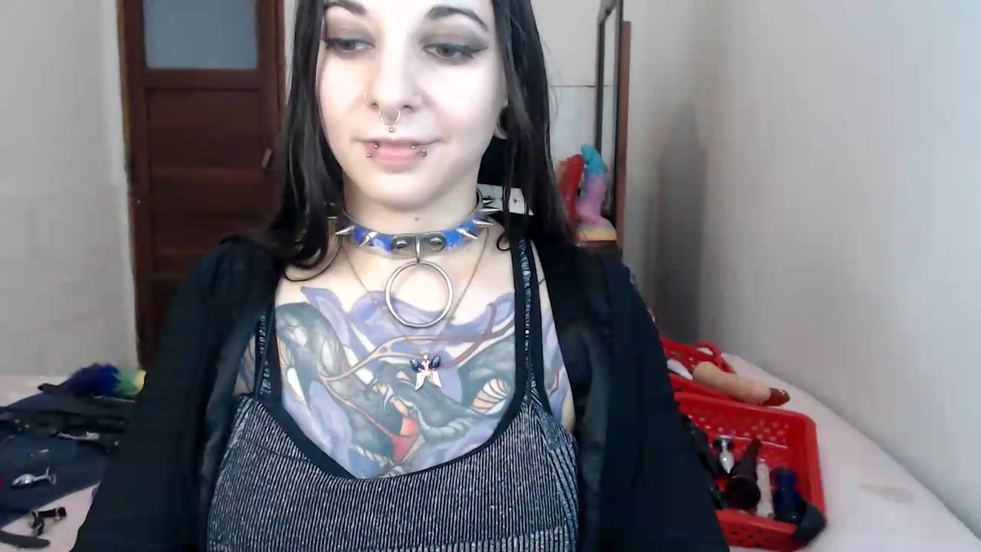 Gallery image thumbnail from BabydollLucy's myfreecams stream on, 05/28/2026, 13:25 image 18 of 20