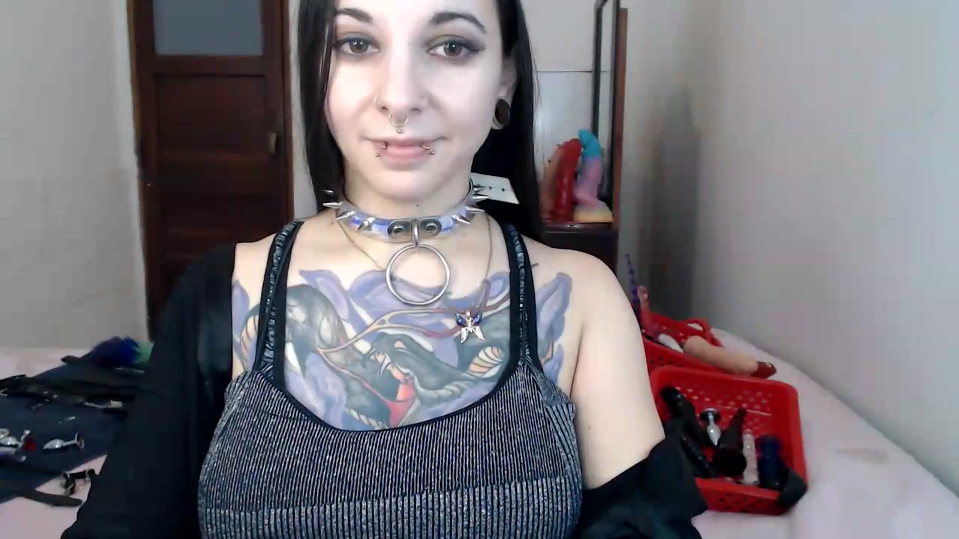 Gallery image thumbnail from BabydollLucy's myfreecams stream on, 05/28/2026, 14:24 image 10 of 20
