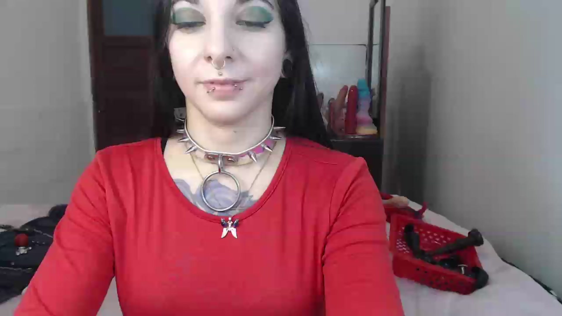 Gallery image thumbnail from BabydollLucy's myfreecams stream on, 05/29/2026, 12:28 image 18 of 20