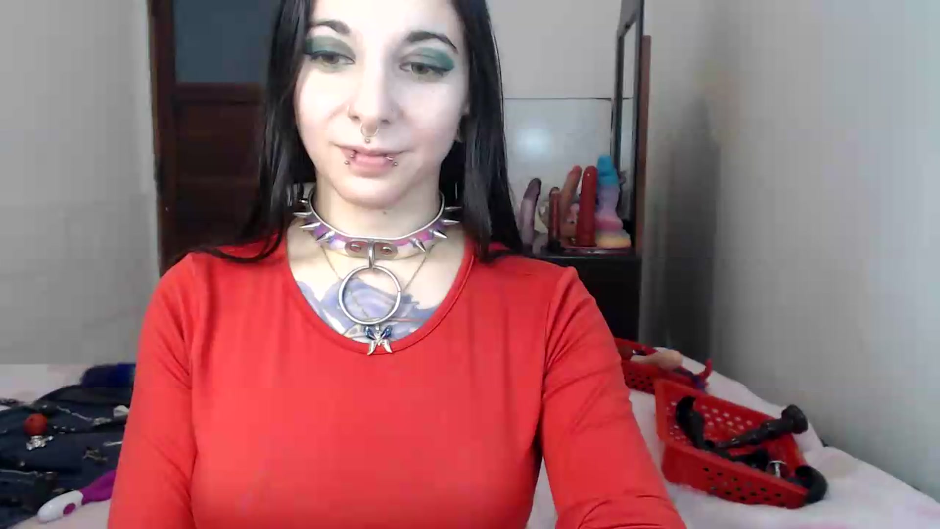 Gallery image thumbnail from BabydollLucy's myfreecams stream on, 05/29/2026, 13:30 image 9 of 20