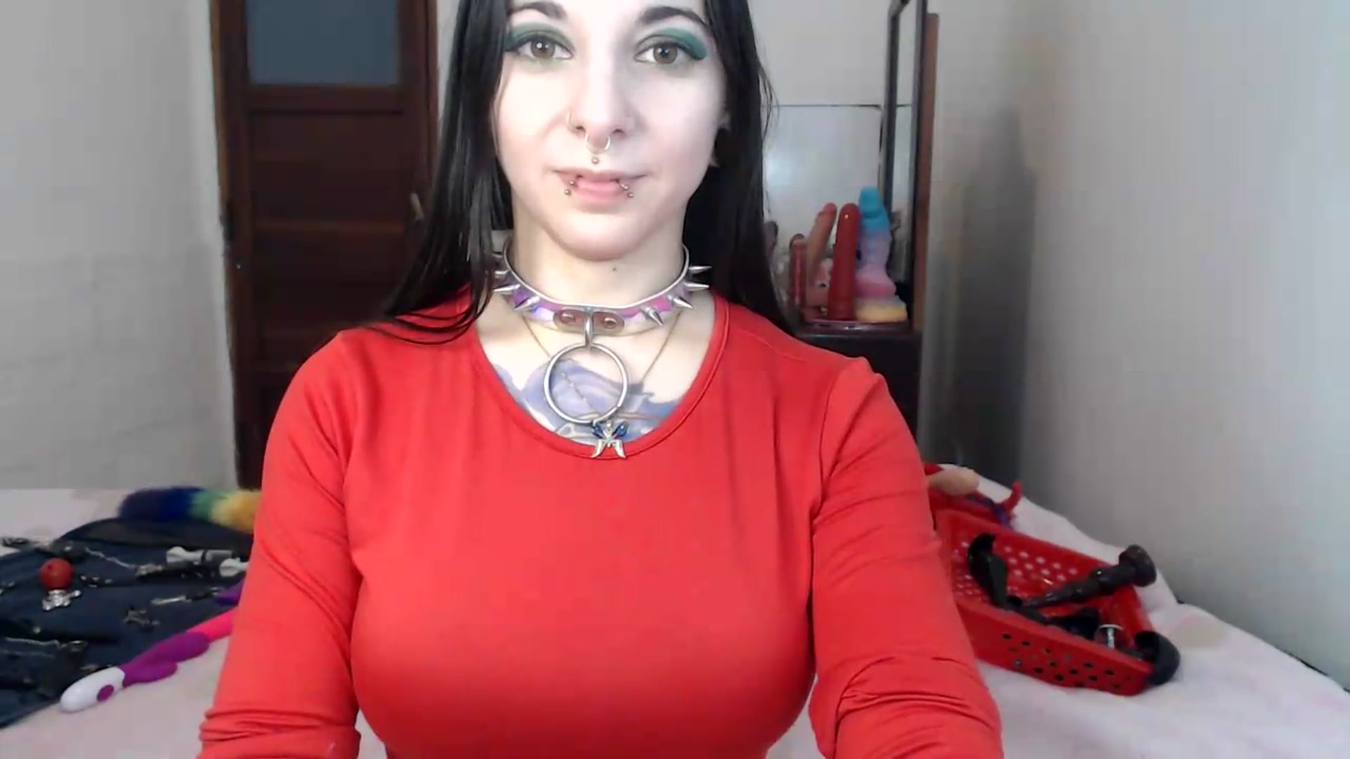 Gallery image thumbnail from BabydollLucy's myfreecams stream on, 05/29/2026, 13:30 image 4 of 20