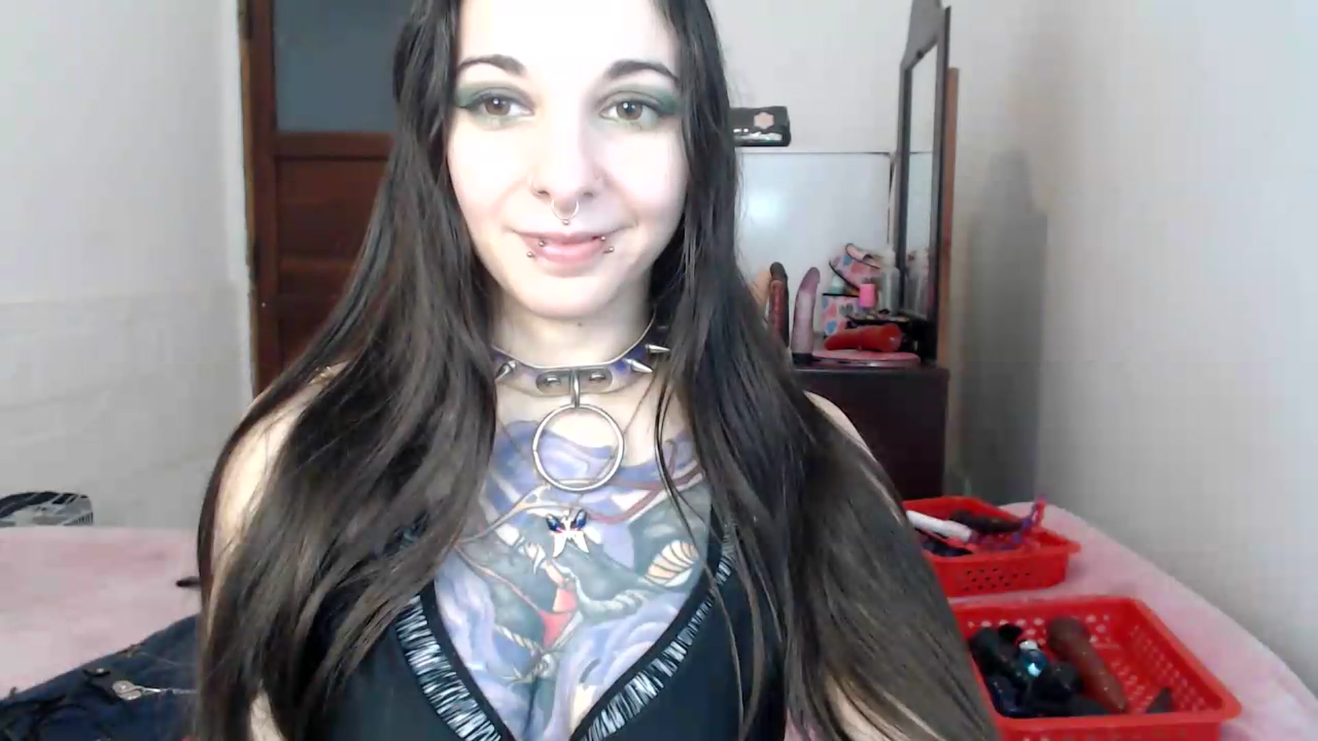 Gallery image thumbnail from BabydollLucy's myfreecams stream on, 06/04/2026, 14:56 image 15 of 20