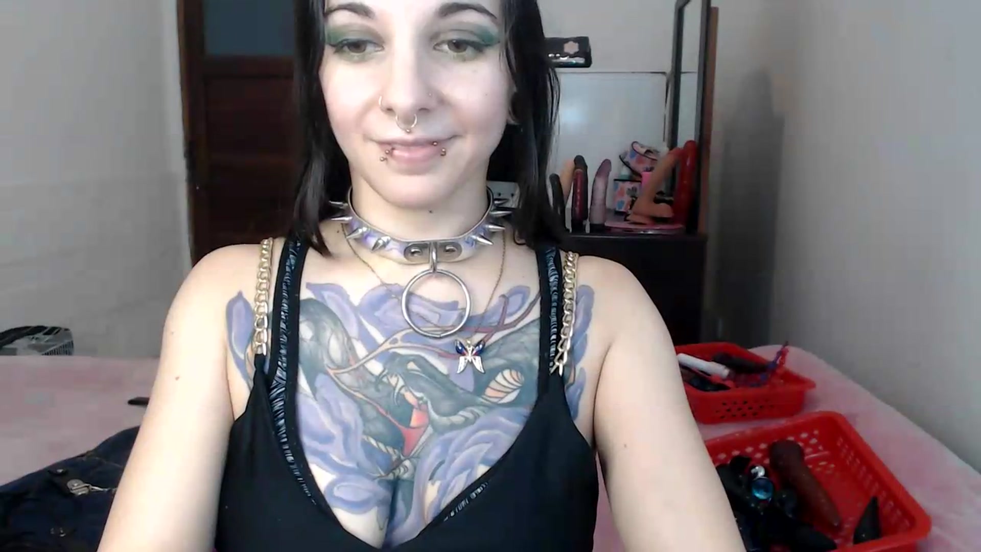 Gallery image thumbnail from BabydollLucy's myfreecams stream on, 06/04/2026, 17:28 image 10 of 20