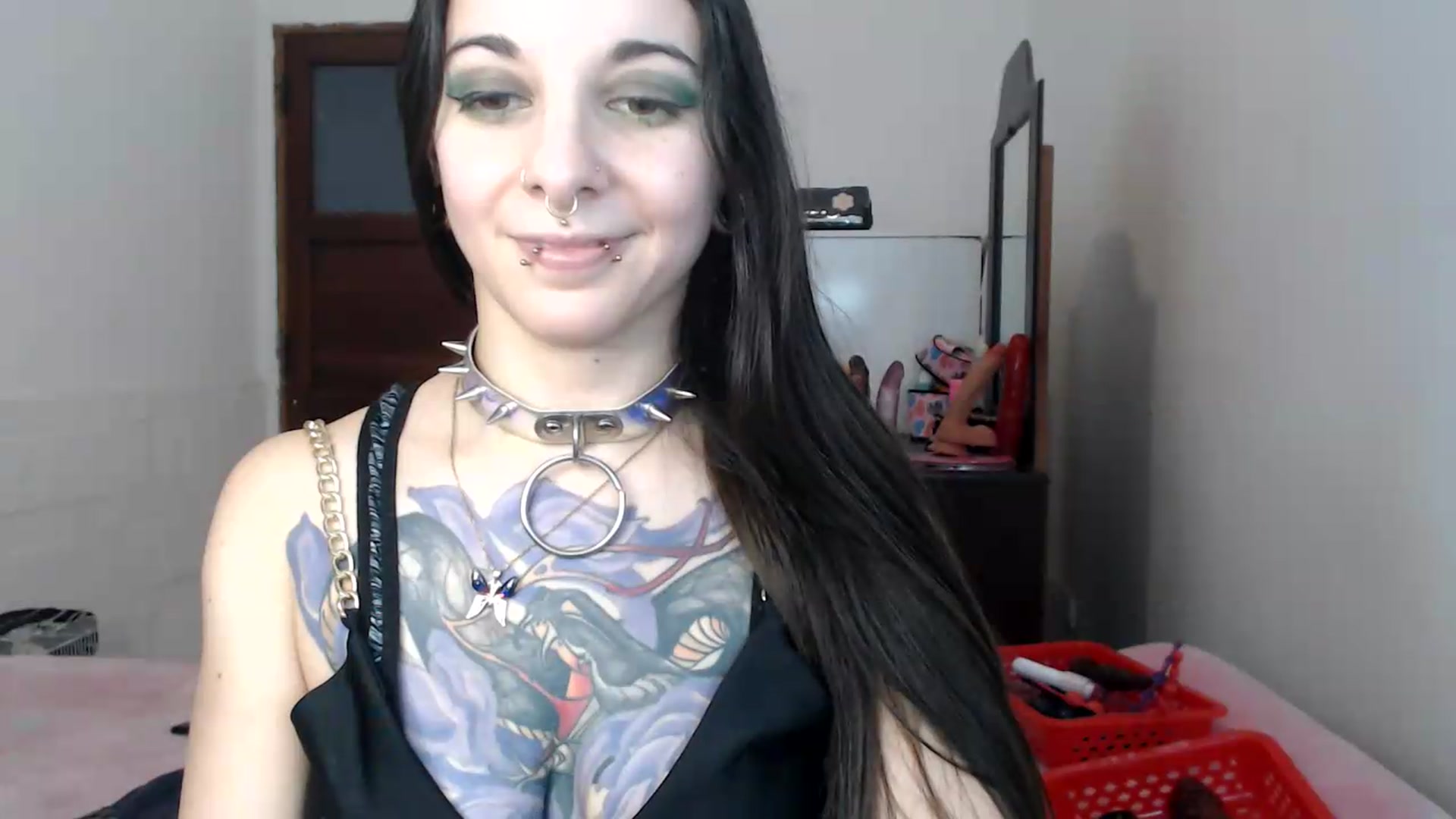 Gallery image thumbnail from BabydollLucy's myfreecams stream on, 06/04/2026, 17:28 image 19 of 20