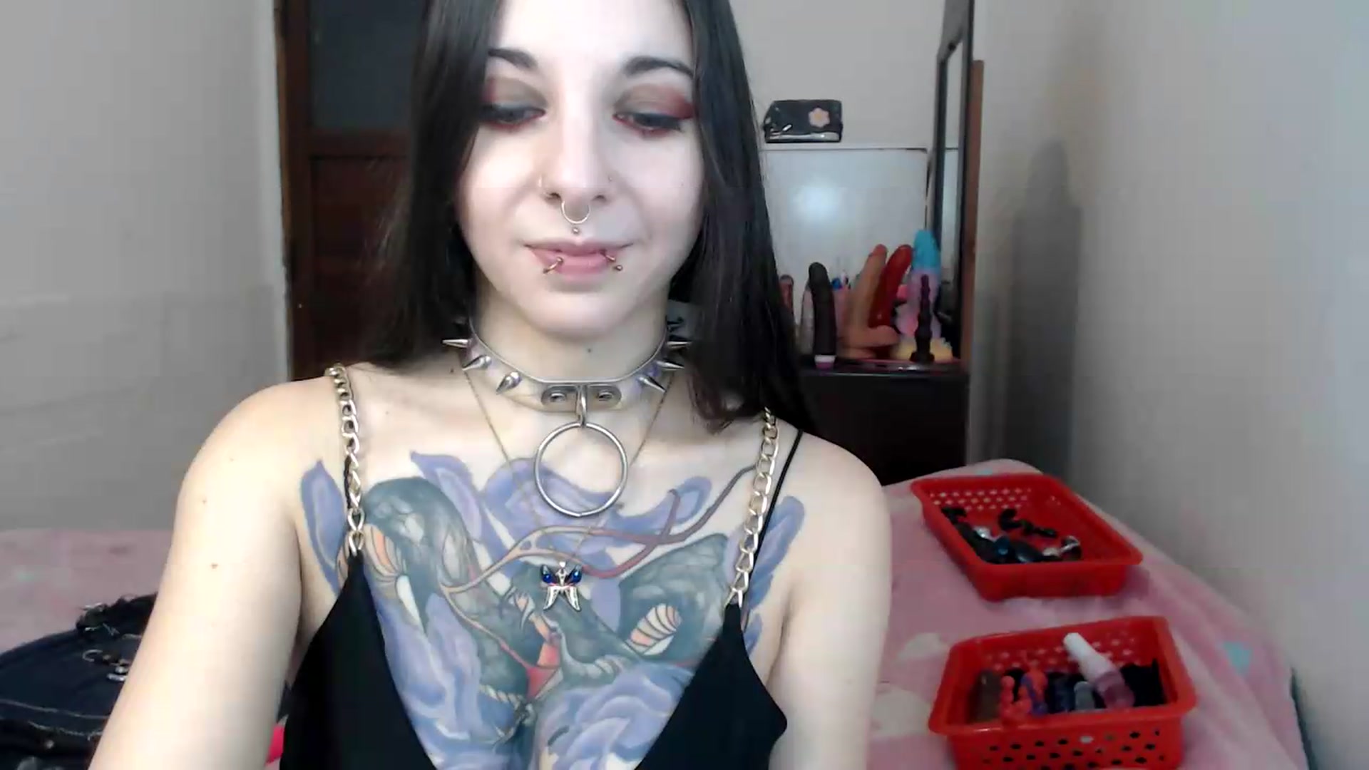 Gallery image thumbnail from BabydollLucy's myfreecams stream on, 06/07/2026, 15:41 image 2 of 20