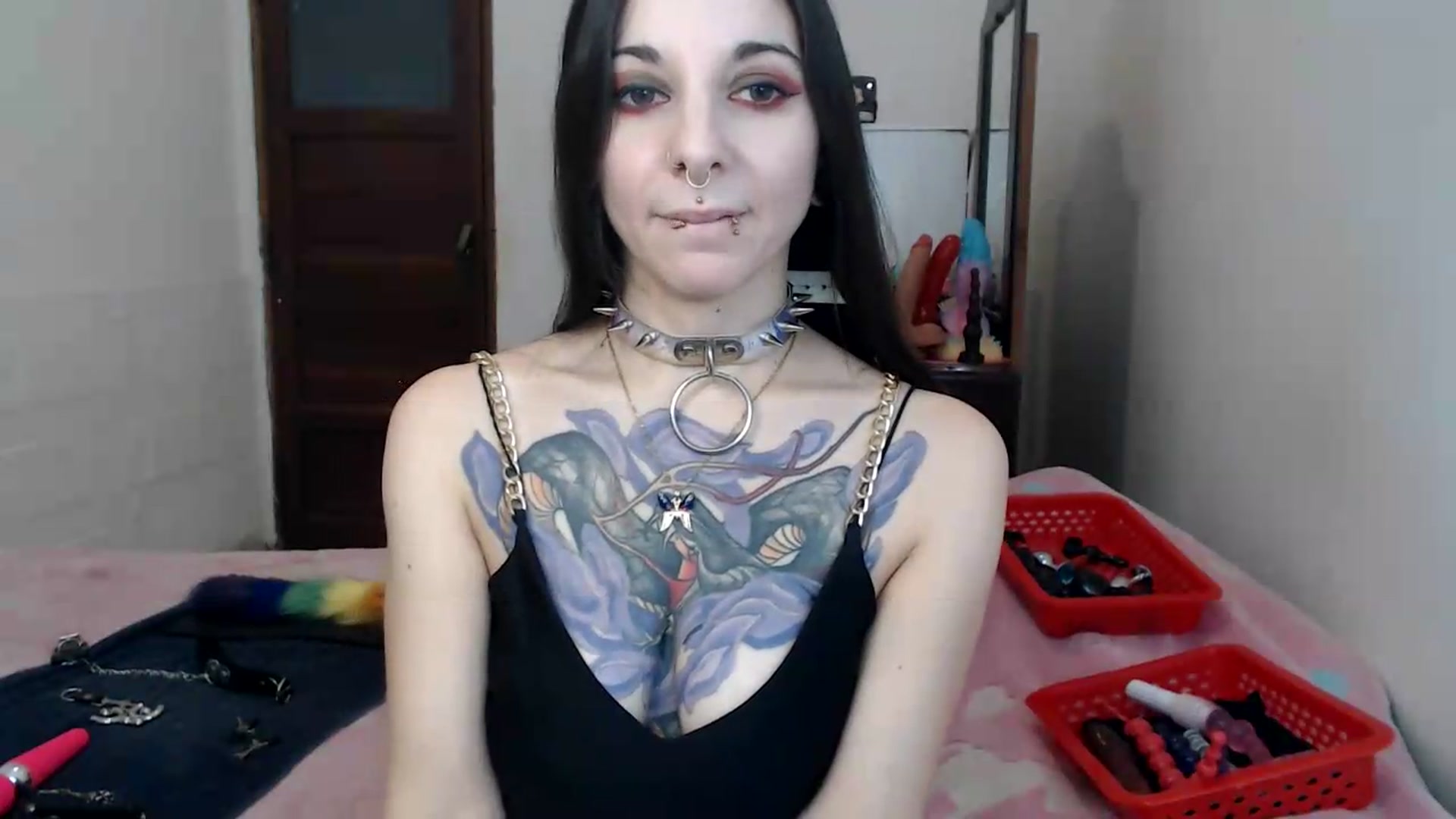 Gallery image thumbnail from BabydollLucy's myfreecams stream on, 06/07/2026, 17:09 image 12 of 20