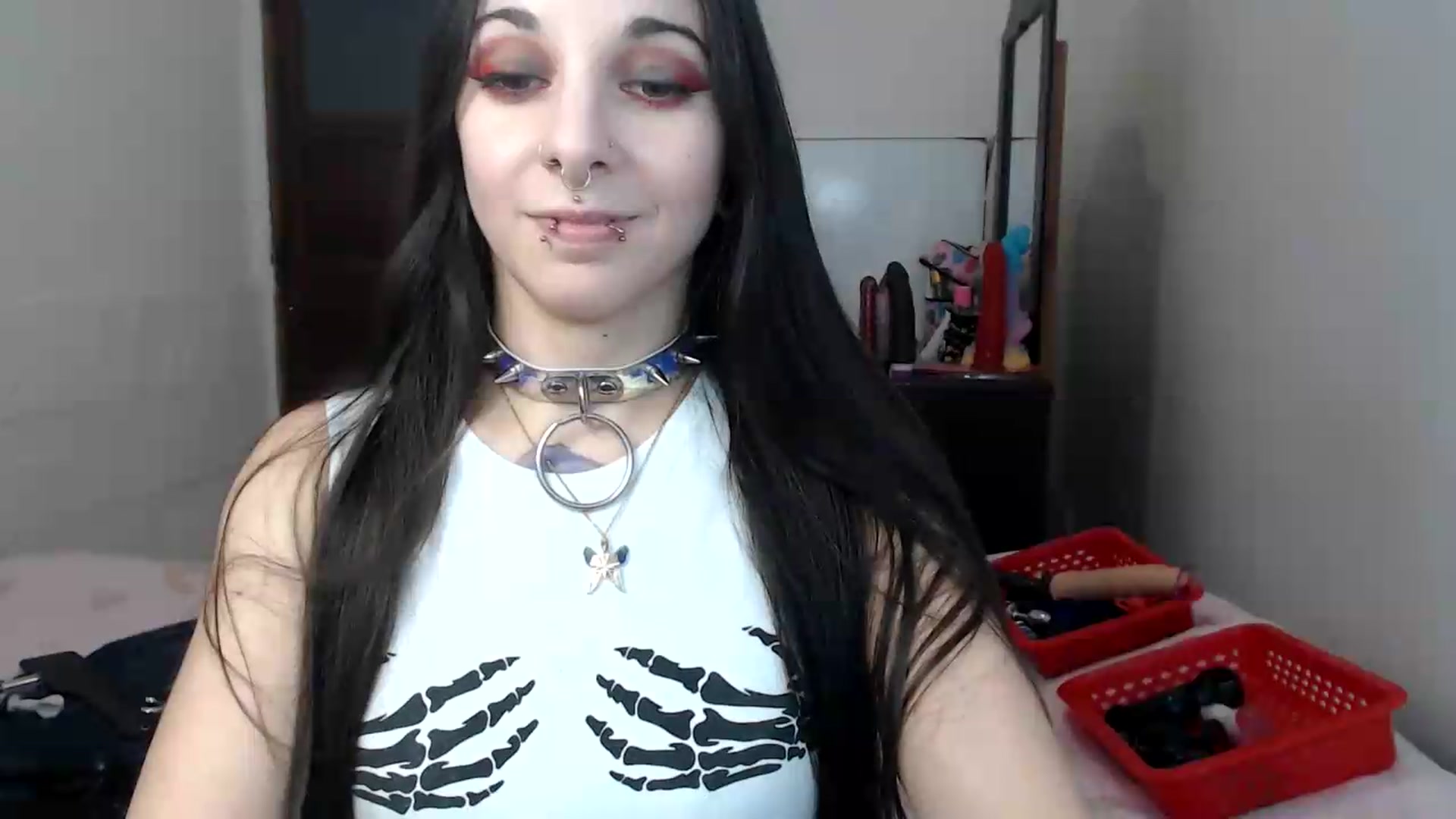 Gallery image thumbnail from BabydollLucy's myfreecams stream on, 06/10/2026, 19:22 image 10 of 20