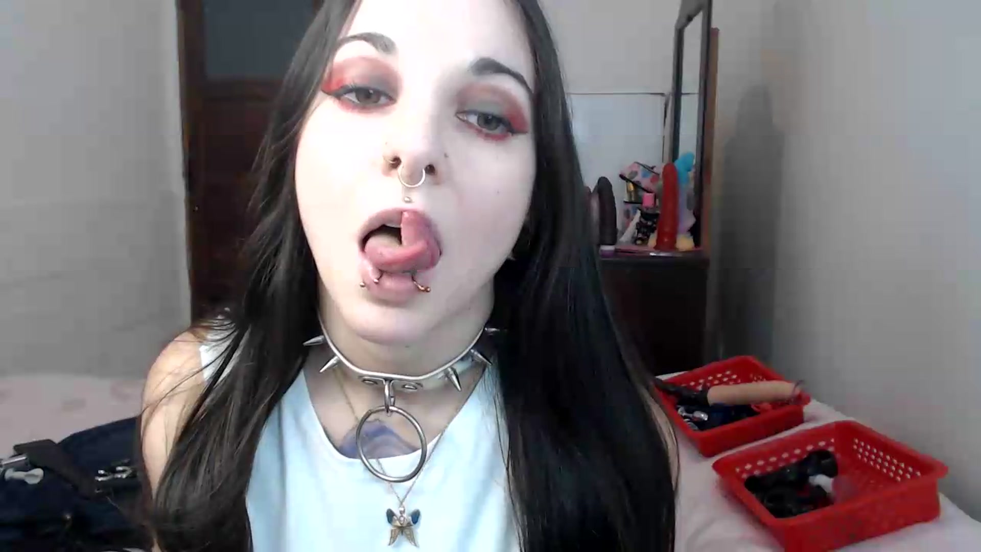 Gallery image thumbnail from BabydollLucy's myfreecams stream on, 06/10/2026, 19:22 image 9 of 20