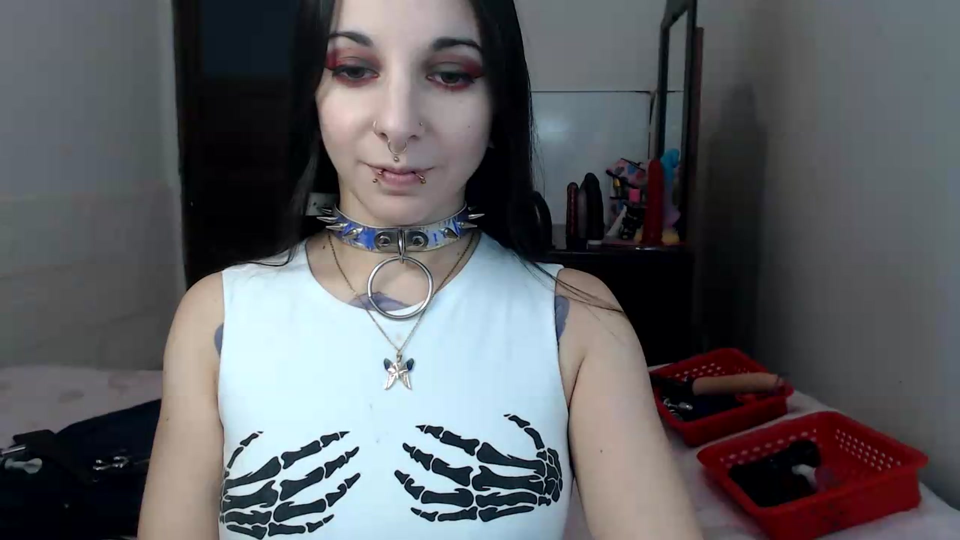 Gallery image thumbnail from BabydollLucy's myfreecams stream on, 06/10/2026, 19:22 image 20 of 20