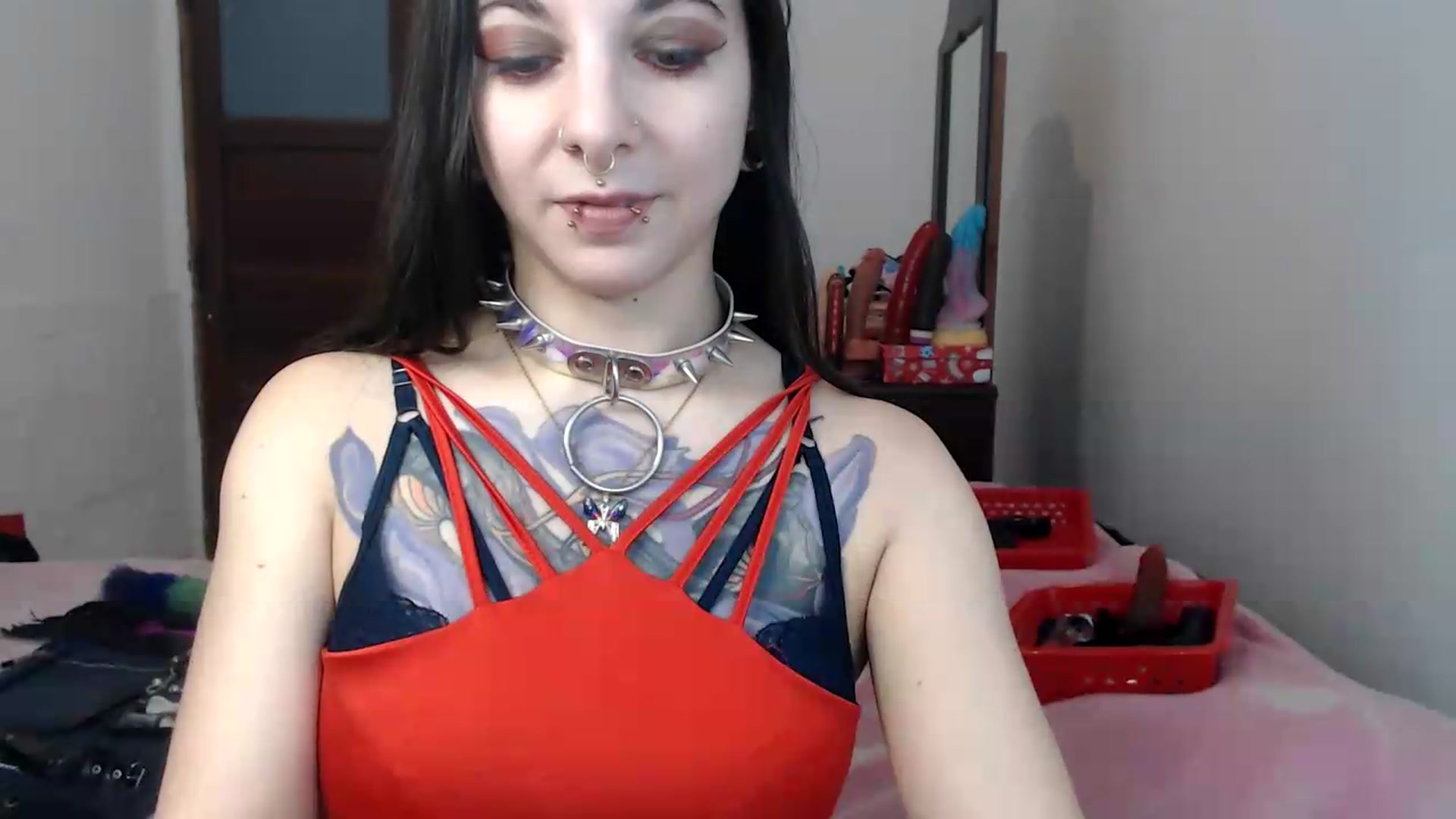 Gallery image thumbnail from BabydollLucy's myfreecams stream on, 06/19/2026, 13:07 image 3 of 20
