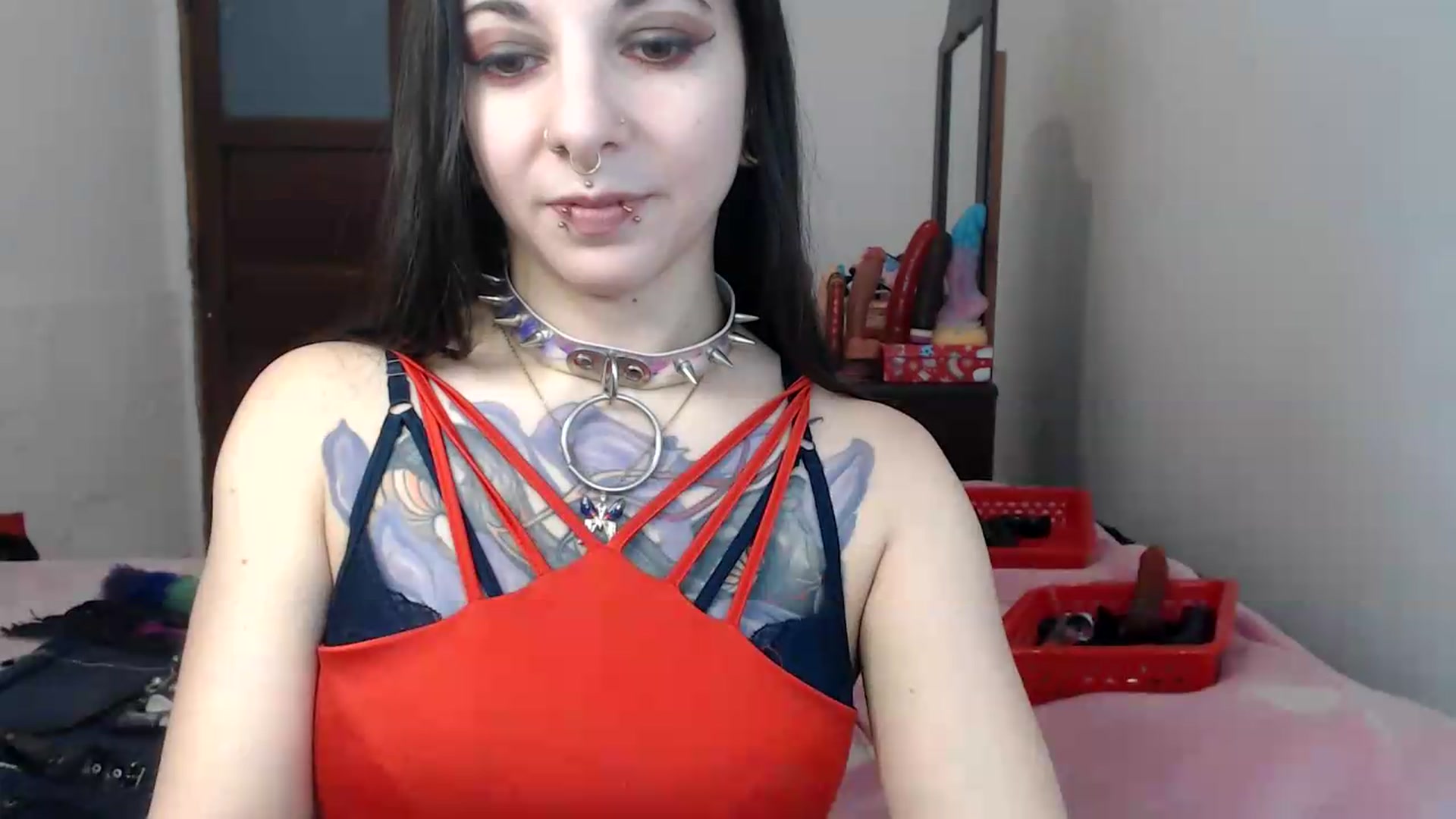 Gallery image thumbnail from BabydollLucy's myfreecams stream on, 06/19/2026, 13:07 image 4 of 20