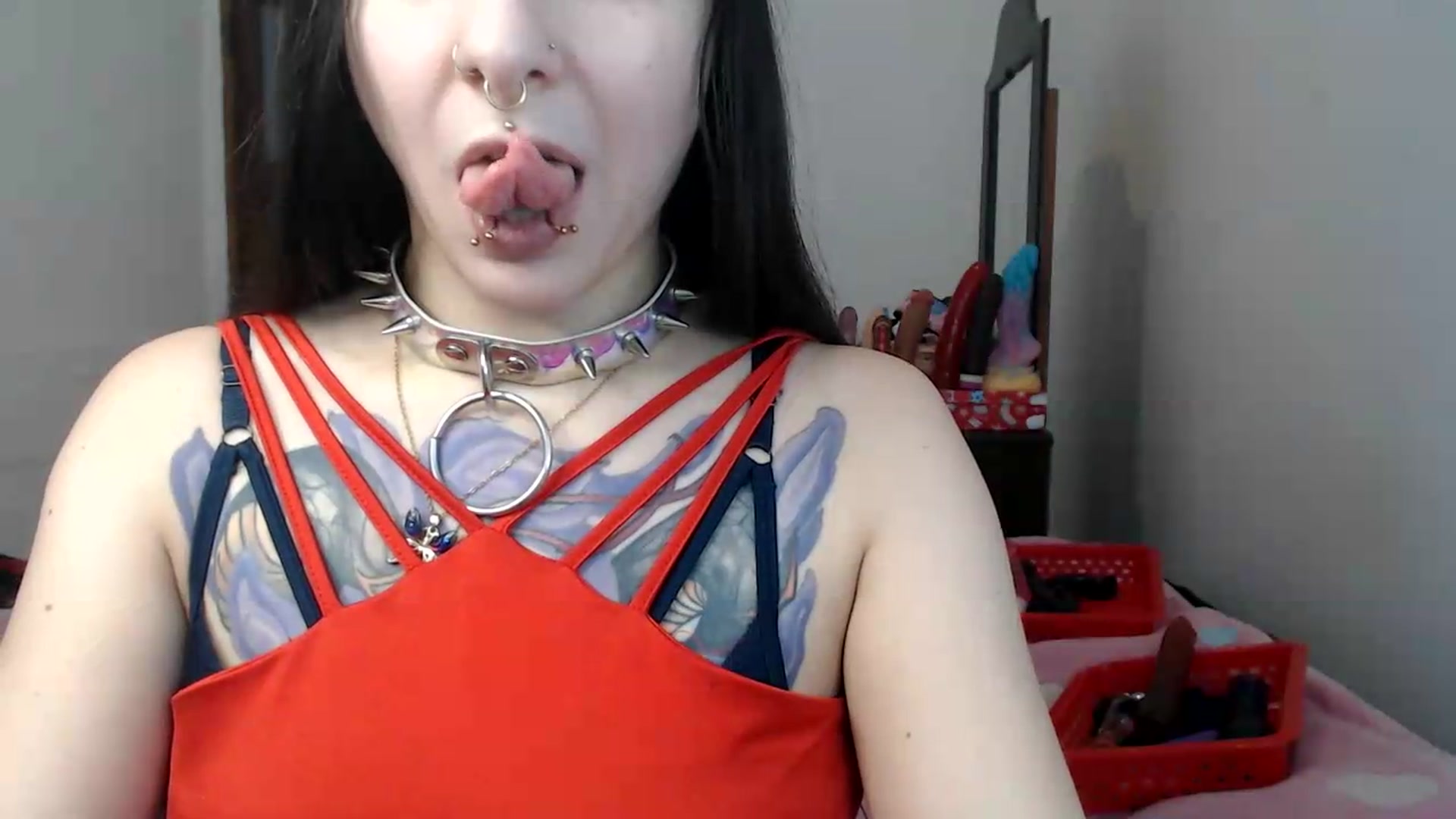 Gallery image thumbnail from BabydollLucy's myfreecams stream on, 06/19/2026, 14:14 image 9 of 20