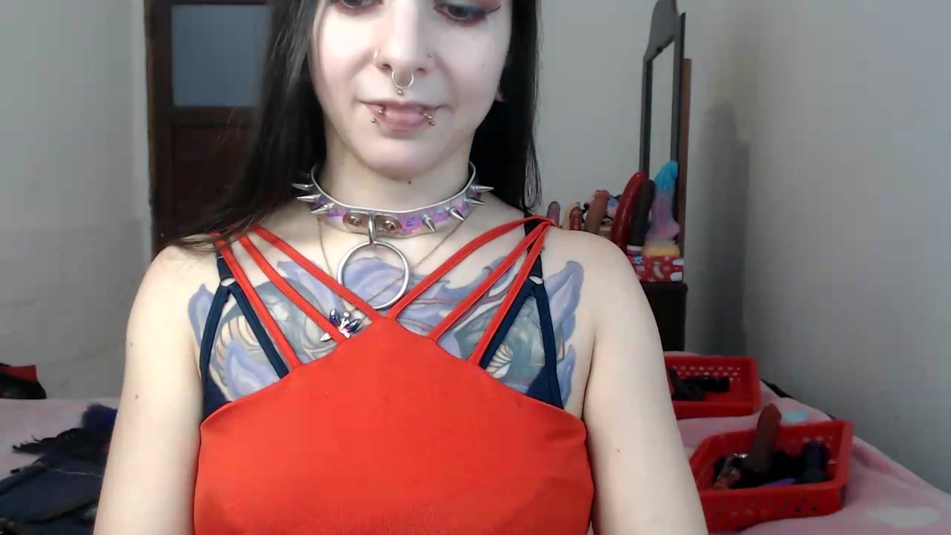 Gallery image thumbnail from BabydollLucy's myfreecams stream on, 06/19/2026, 14:14 image 4 of 20