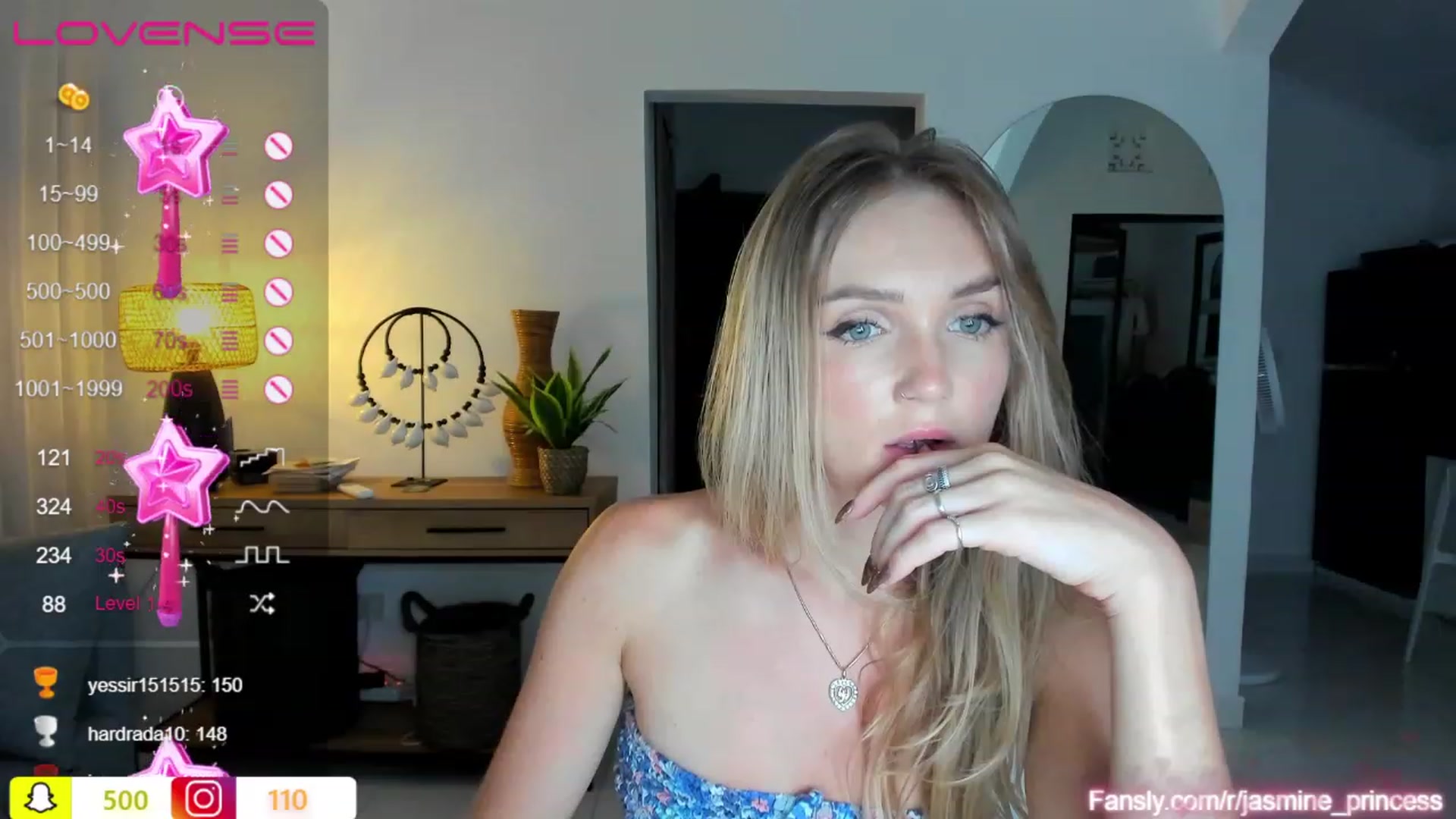 Gallery image thumbnail from Babydollsxxx's myfreecams stream on, 06/10/2023, 11:23 image 9 of 20