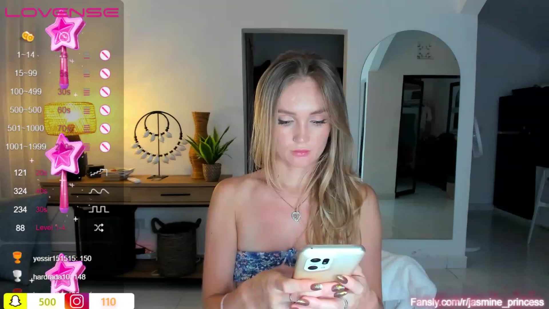 Gallery image thumbnail from Babydollsxxx's myfreecams stream on, 06/10/2023, 11:23 image 14 of 20