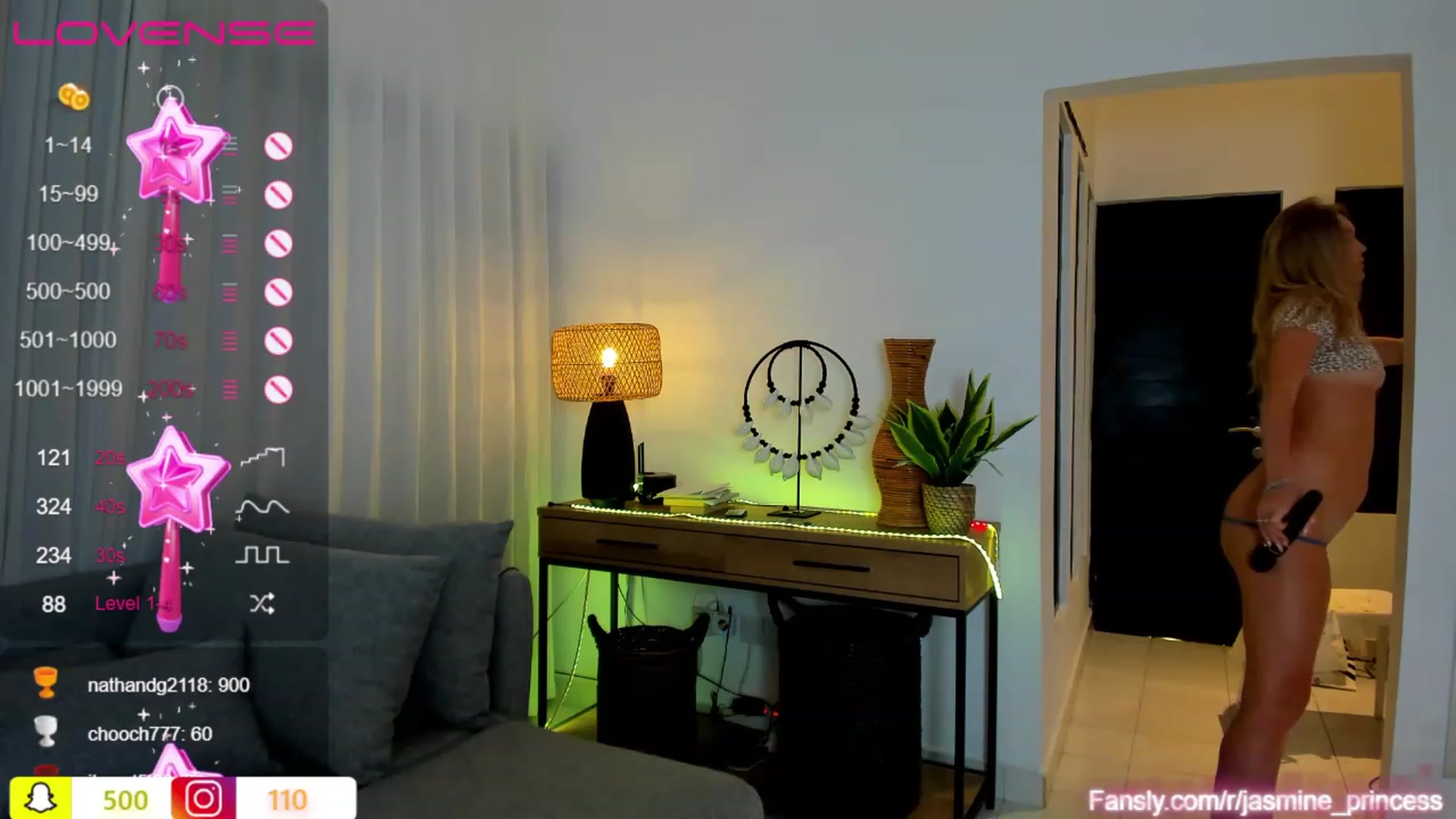Gallery image thumbnail from Babydollsxxx's myfreecams stream on, 06/18/2023, 17:06 image 10 of 20
