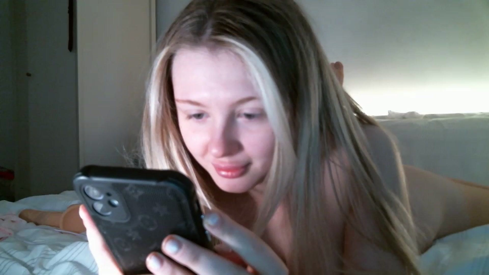 Gallery image thumbnail from Babydollxxxx2's myfreecams stream on, 06/02/2023, 14:37 image 10 of 20