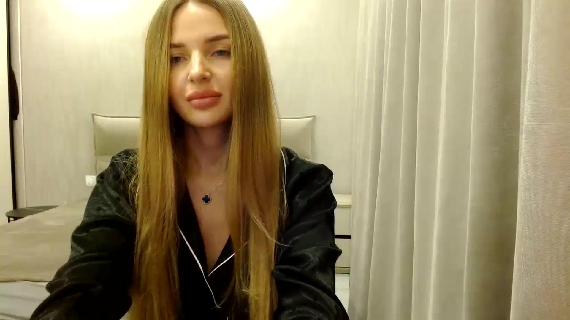 Gallery image thumbnail from Babyface111's myfreecams stream on, 11/01/2024, 23:44 image 2 of 20