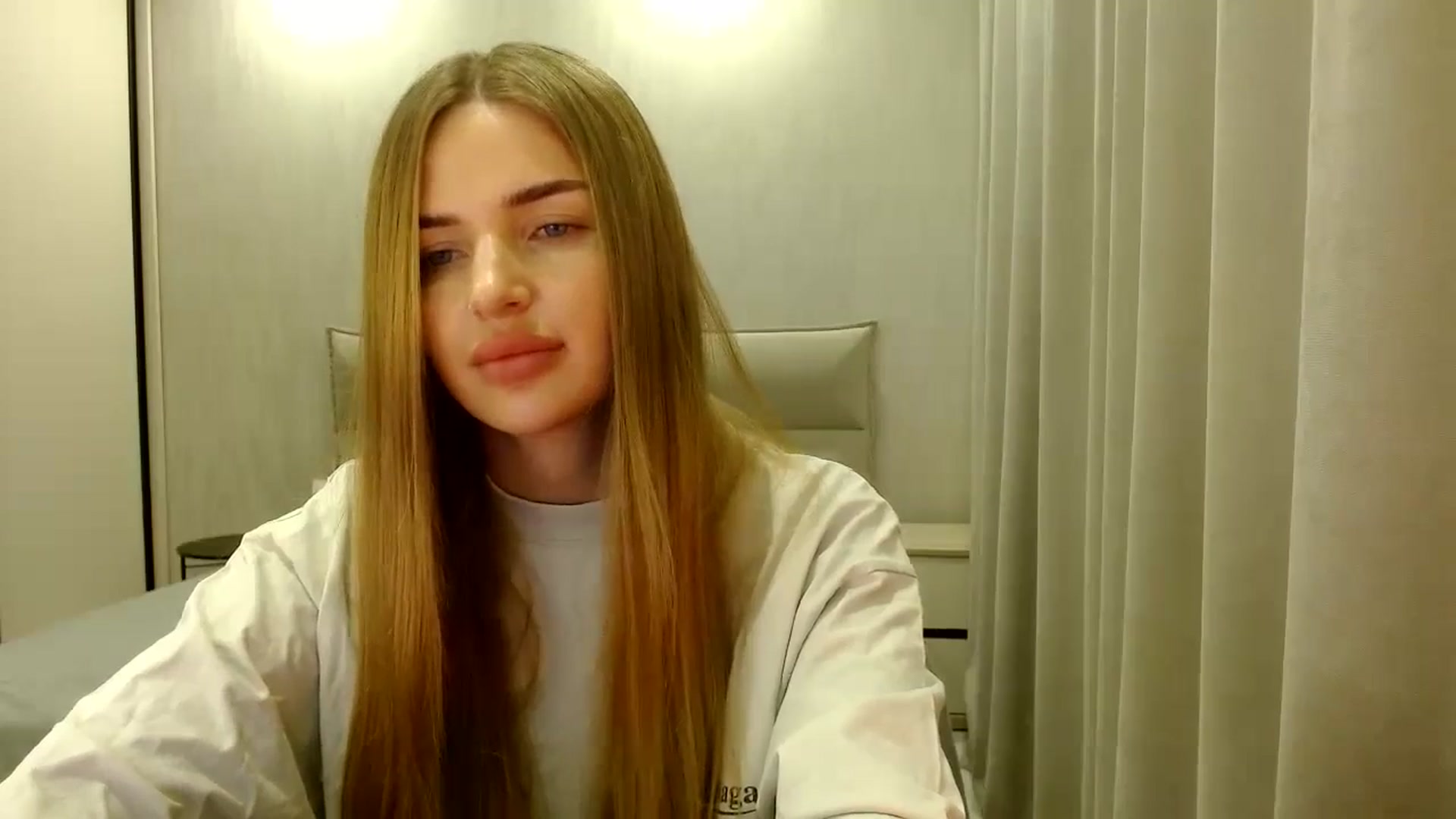 Gallery image thumbnail from Babyface111's myfreecams stream on, 11/10/2024, 23:51 image 6 of 20
