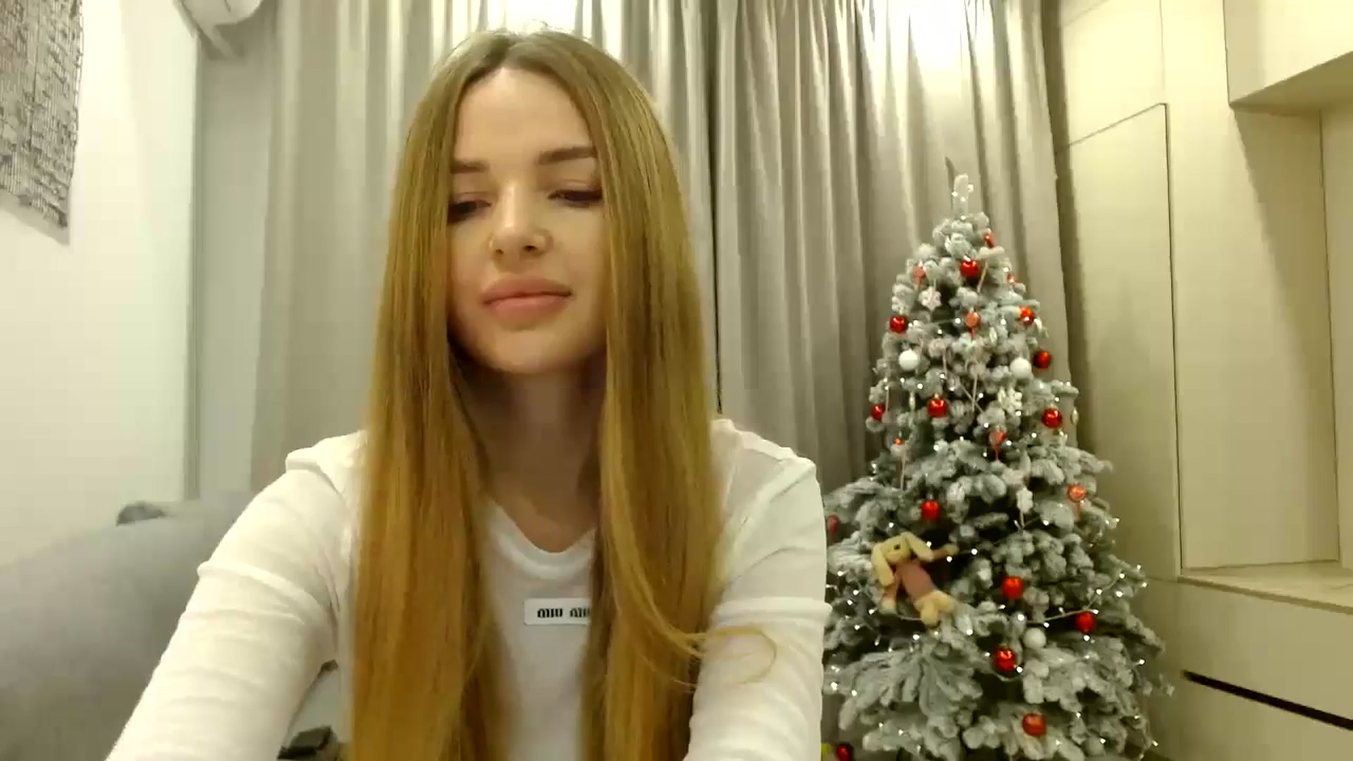 Gallery image thumbnail from Babyface111's myfreecams stream on, 12/17/2024, 22:40 image 15 of 20