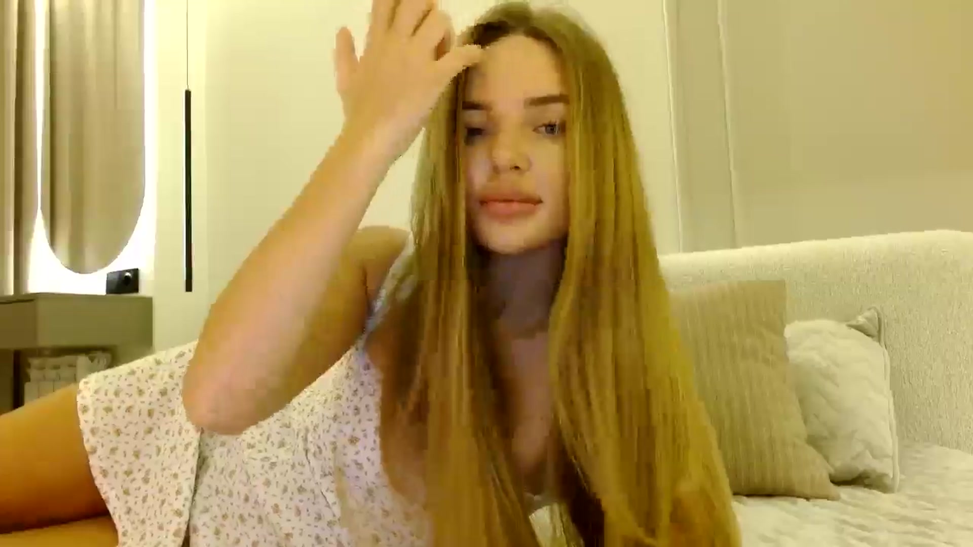 Gallery image thumbnail from Babyface111's myfreecams stream on, 03/03/2025, 20:31 image 4 of 20