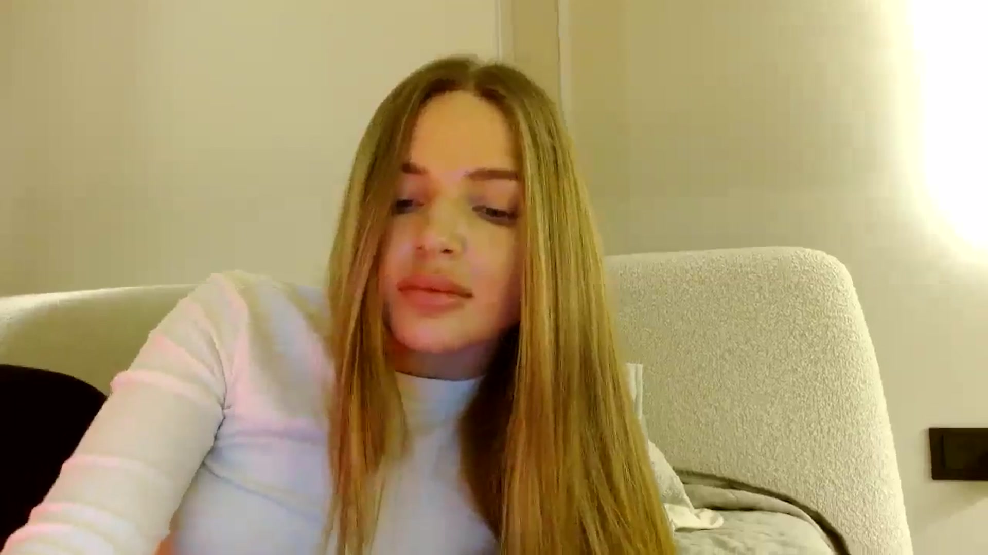 Gallery image thumbnail from Babyface111's myfreecams stream on, 03/10/2025, 21:49 image 7 of 20