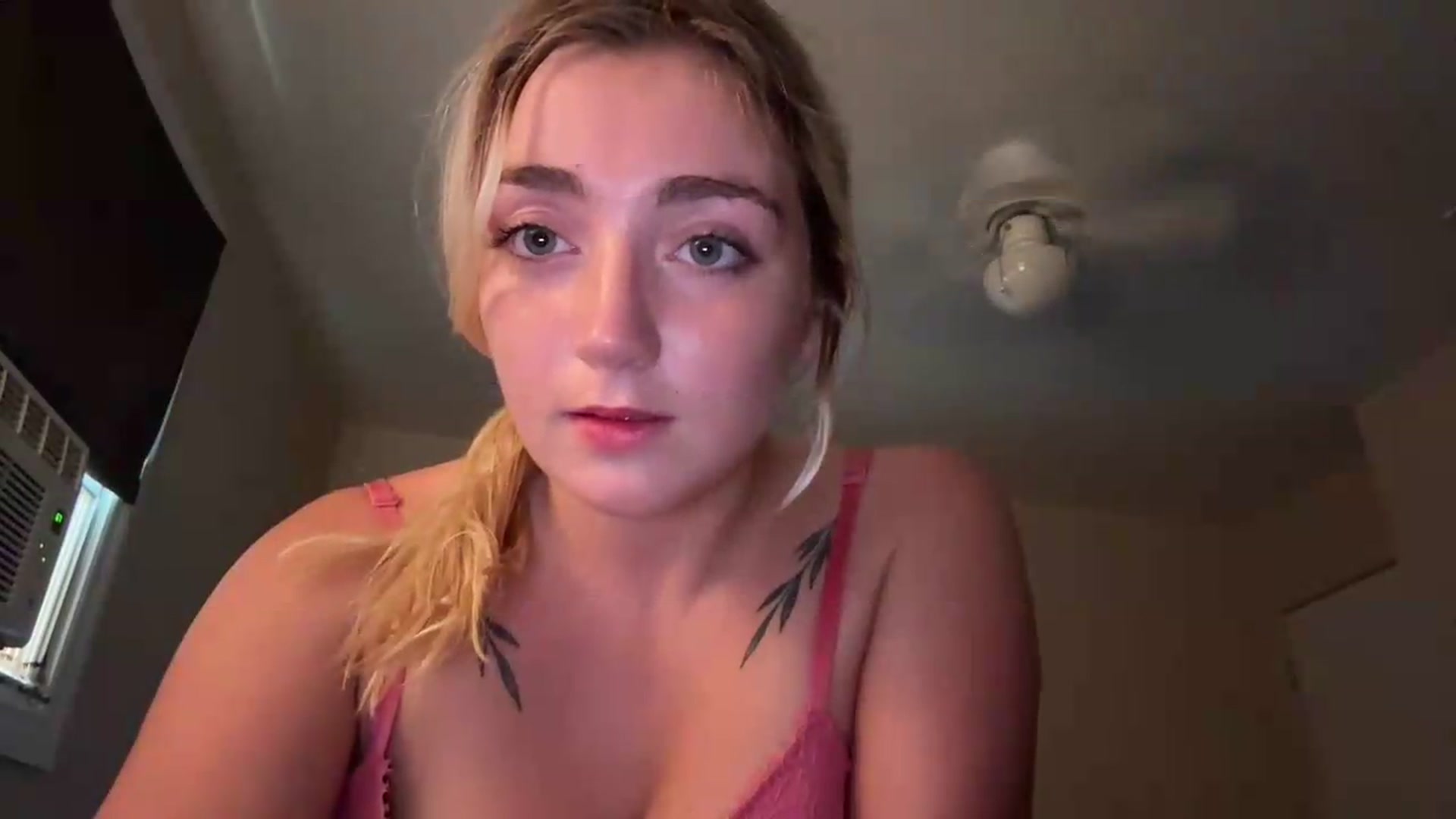 Gallery image thumbnail from Babygrl18's myfreecams stream on, 09/07/2026, 13:08 image 4 of 20