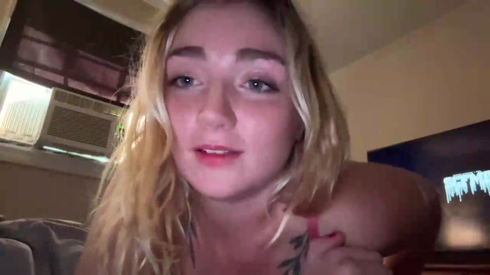 Gallery image thumbnail from Babygrl18's myfreecams stream on, 09/07/2026, 13:08 image 8 of 20