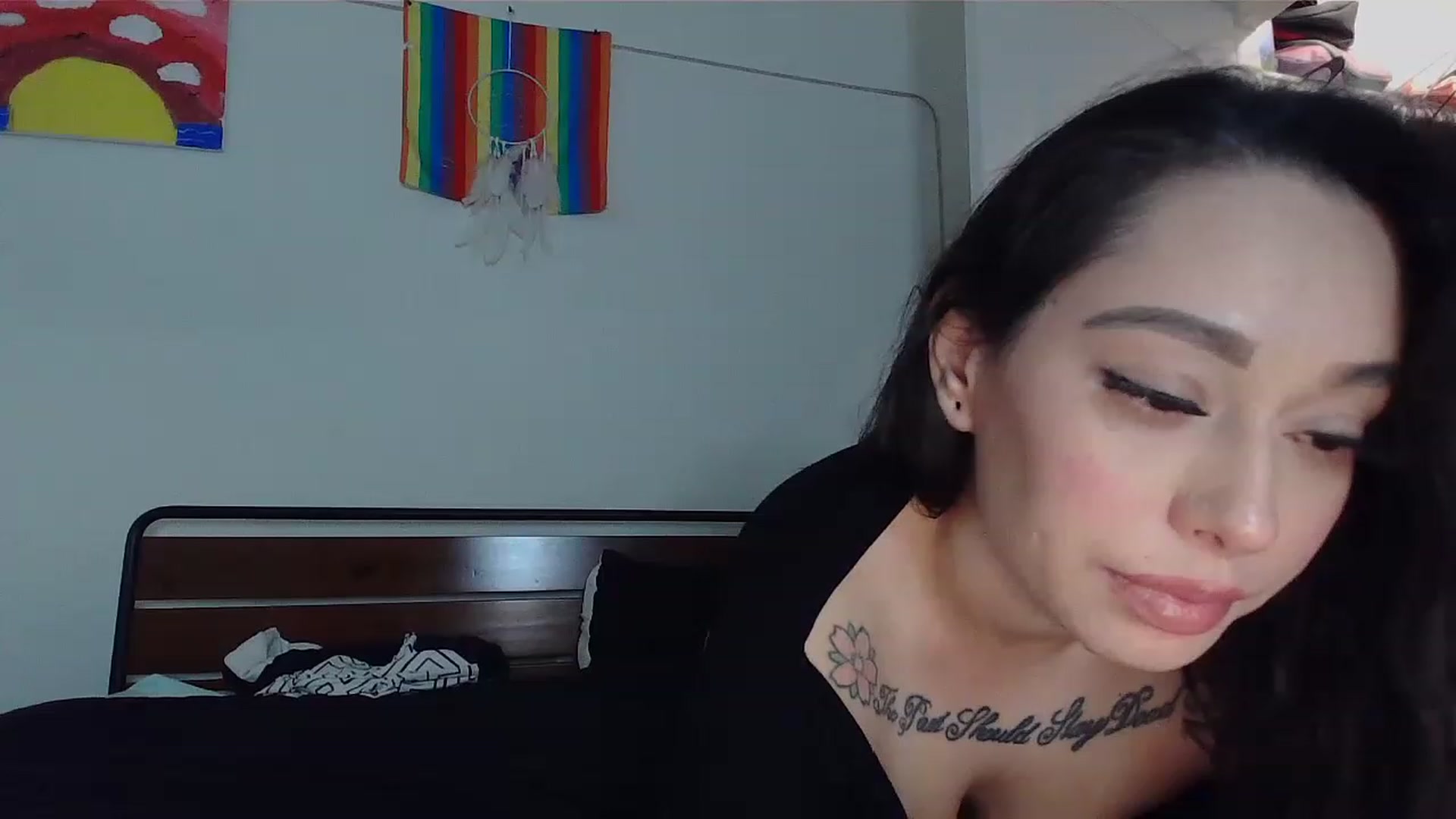 Gallery image thumbnail from Babyjade32's myfreecams stream on, 01/01/2023, 20:19 image 7 of 20