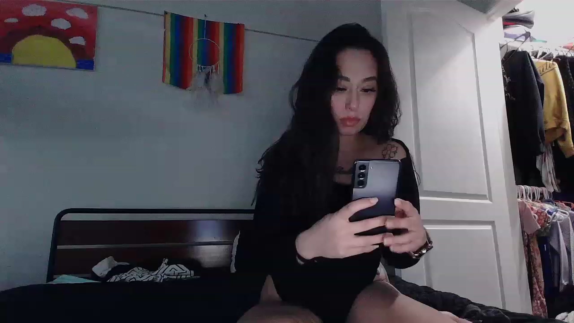 Gallery image thumbnail from Babyjade32's myfreecams stream on, 01/01/2023, 20:19 image 18 of 20
