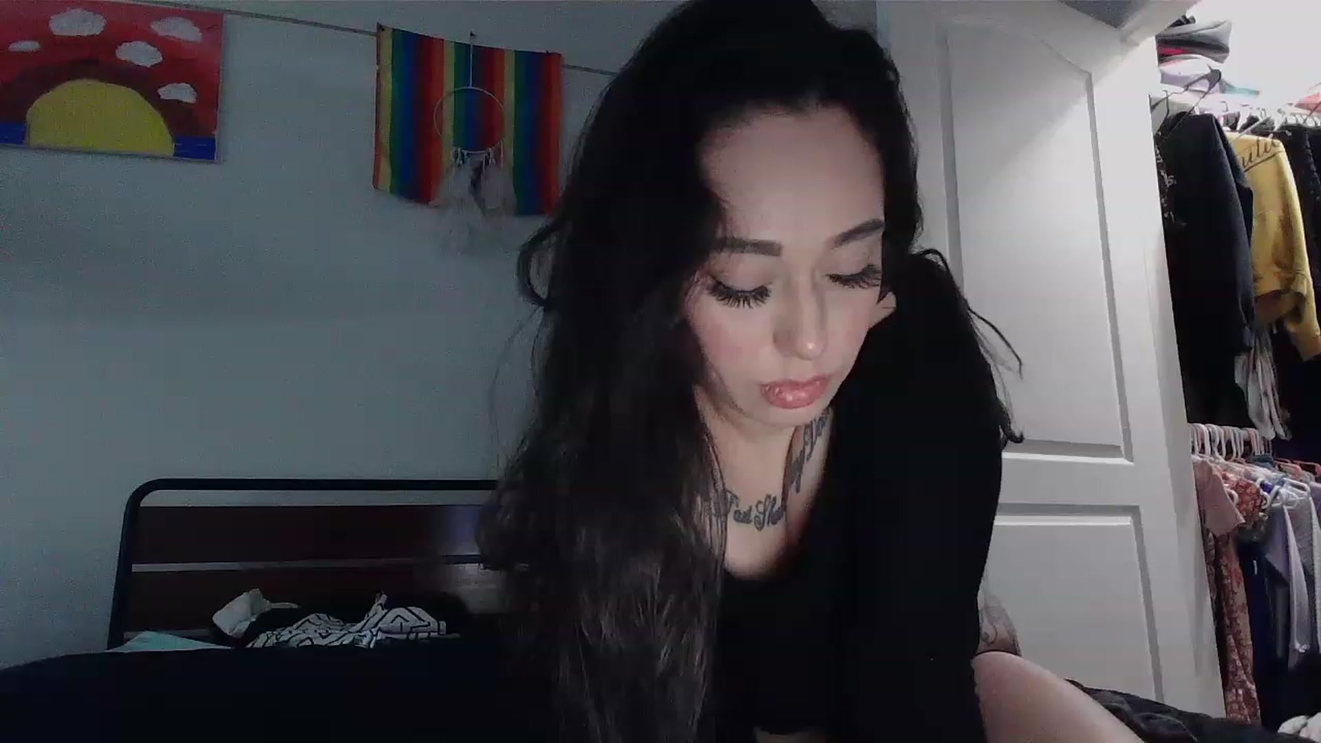 Gallery image thumbnail from Babyjade32's myfreecams stream on, 01/01/2023, 20:19 image 16 of 20