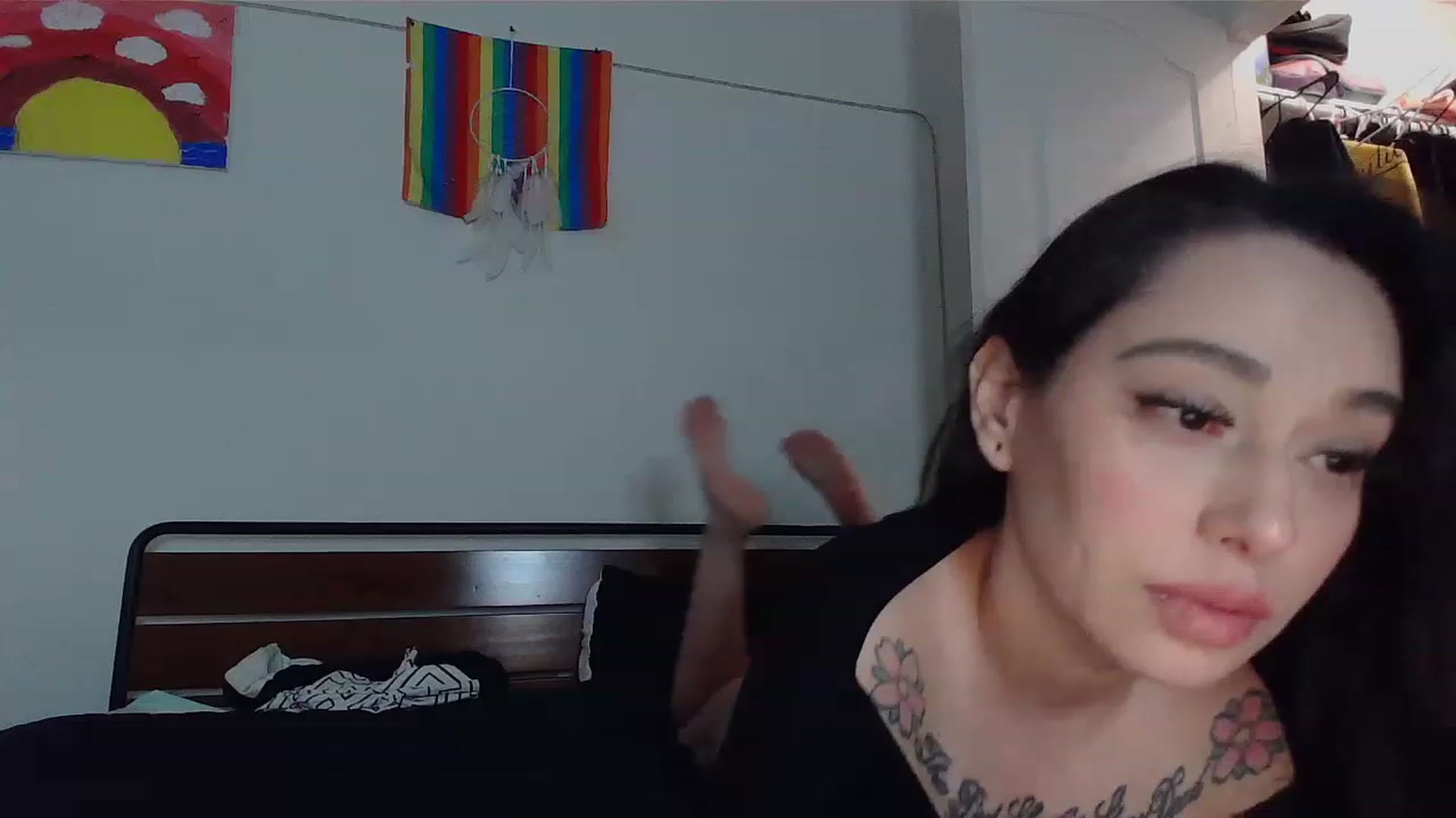 Gallery image thumbnail from Babyjade32's myfreecams stream on, 01/01/2023, 20:19 image 10 of 20