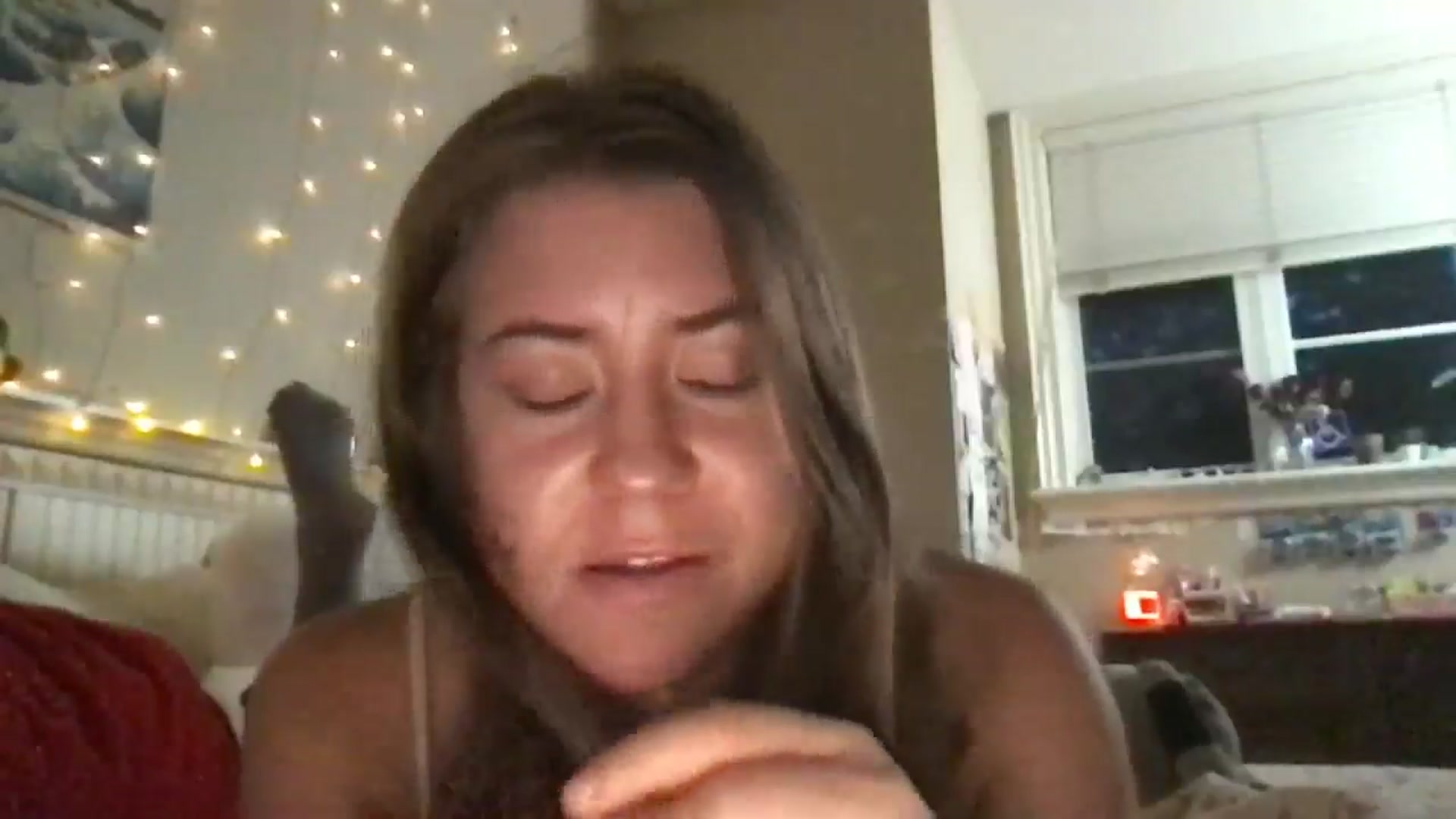 Gallery image thumbnail from Babykelly01's myfreecams stream on, 08/28/2024, 24:27 image 11 of 20