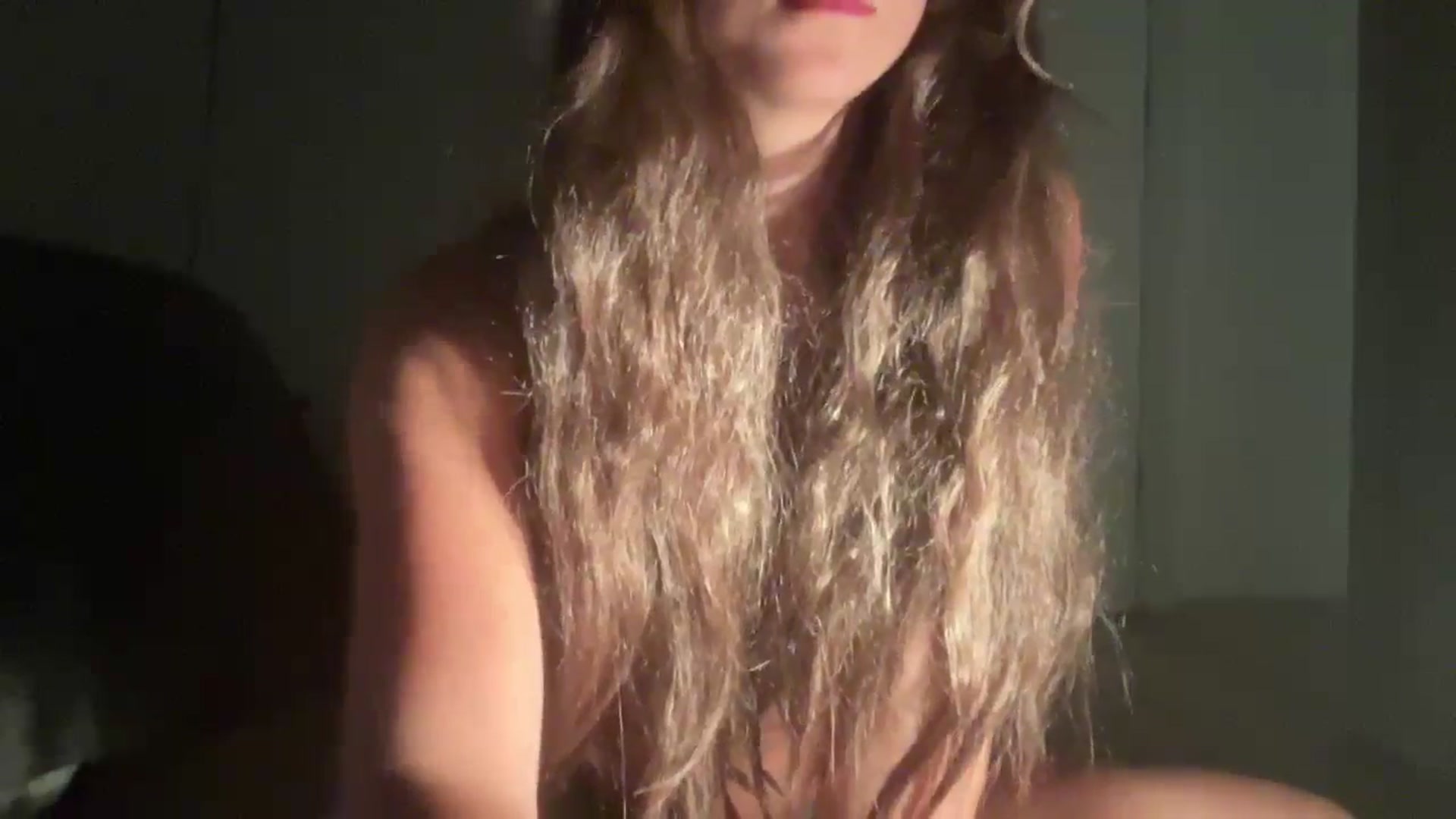 Gallery image thumbnail from Babymariahx's myfreecams stream on, 08/17/2024, 01:53 image 14 of 20
