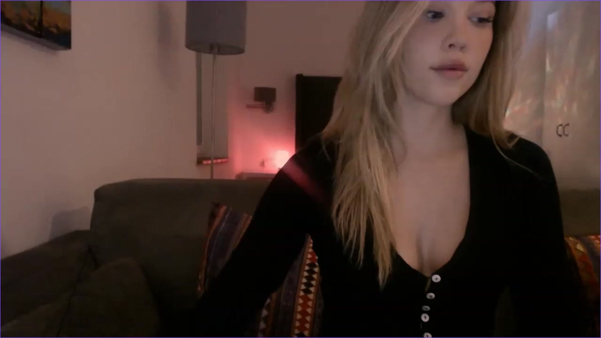 Gallery image thumbnail from Babyoda33's myfreecams stream on, 11/25/2022, 20:16 image 12 of 20